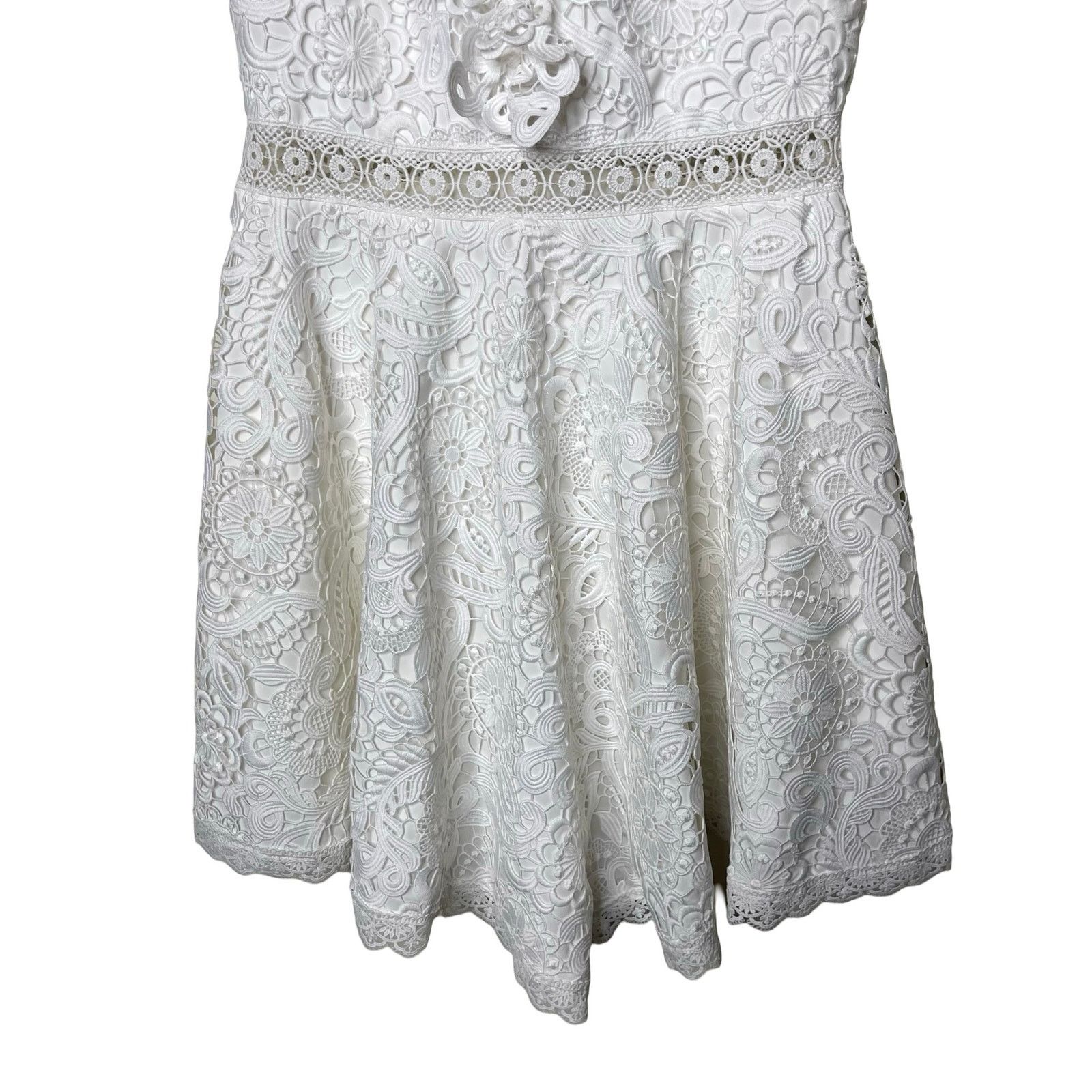 Amur AMUR Crochet Lace Flutter Sleeve Mini Dress White Womens 6 Size M / US 6-8 / IT 42-44 - 4 Thumbnail