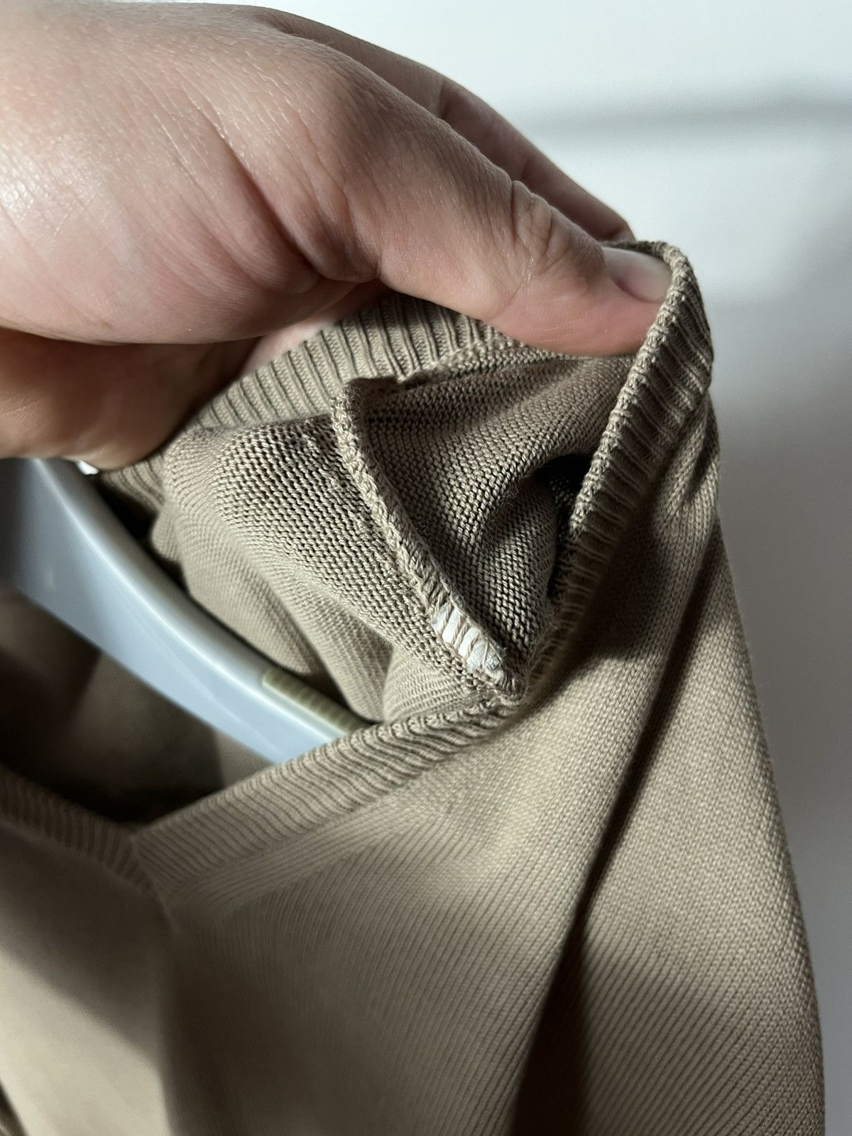 Baldessarini Baldessarini V-Neck Taupe Knit Sweater Made in Italy Size 48 Size US M / EU 48-50 / 2 - 8 Thumbnail
