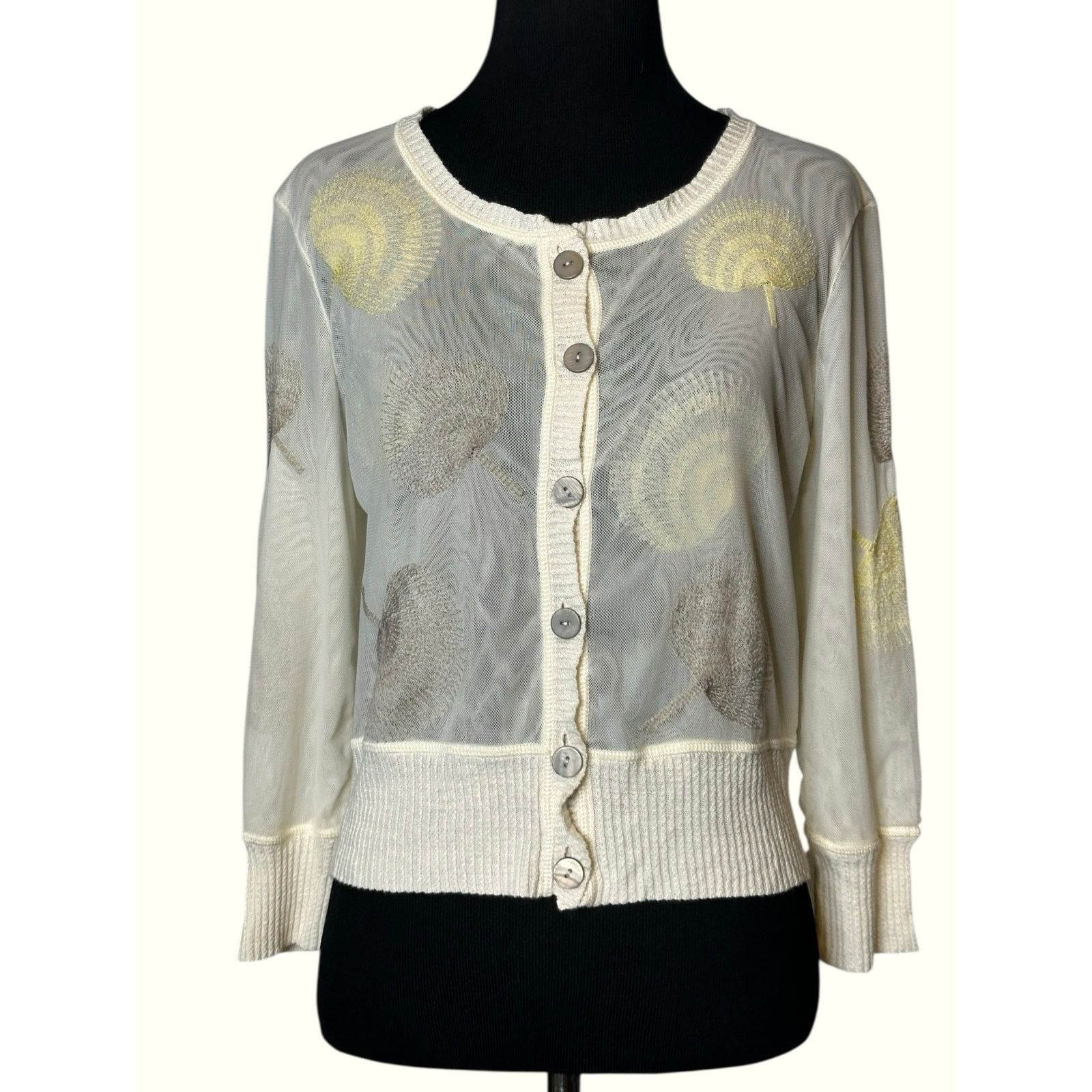 NIC+ZOE Nic + Zoe Cream Floral Embroidered Sweater size Small Size S / US 4 / IT 40 - 19 Thumbnail
