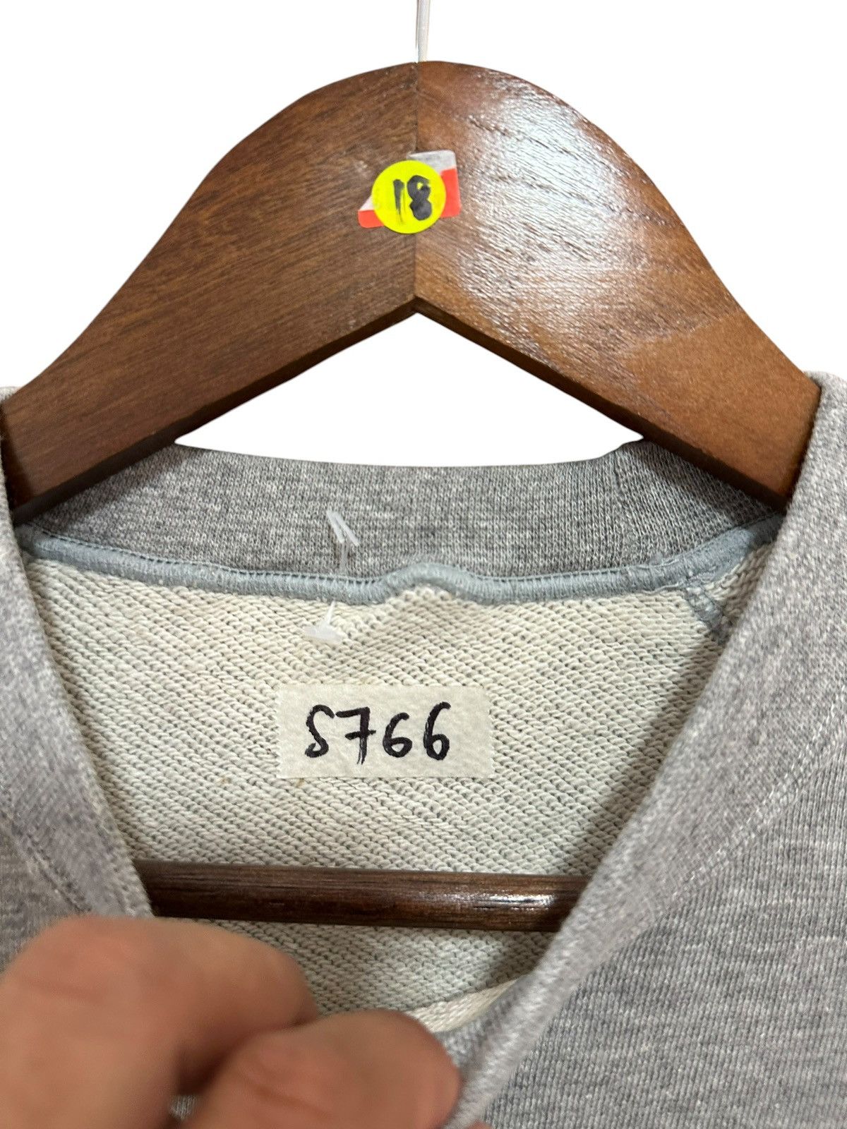Japanese Brand Vintage Nippon Inter Design 85’ Kyushu NTT Sweatshirt Size US M / EU 48-50 / 2 - 4 Thumbnail