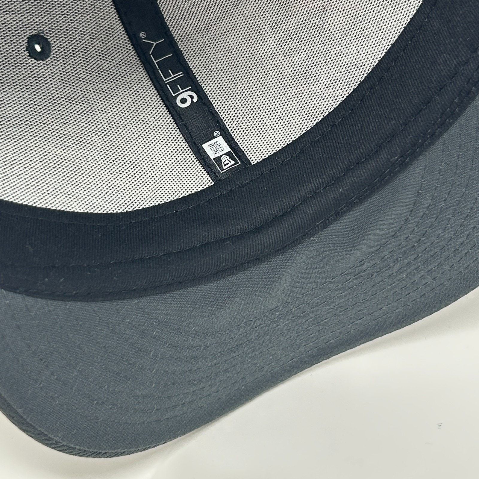 New Era Las Vegas Raiders Hat Baseball Cap New Era Cancer Size ONE SIZE - 5 Thumbnail