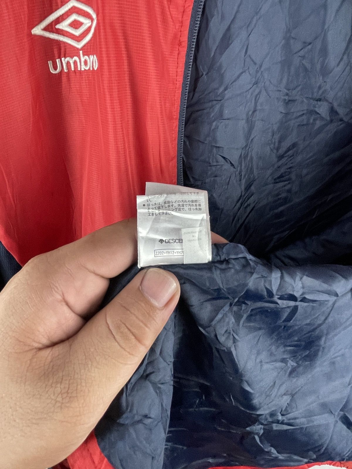 Umbro × Vintage Vintage🔥 Umbro Zip Track Light Jacket Casual Sportswear Size US L / EU 52-54 / 3 - 10 Thumbnail
