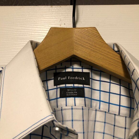 Paul Fredrick Paul Fredrick men's 100%cotton dress shirt size: 16 1/2-32 Size US L / EU 52-54 / 3 - 5 Thumbnail