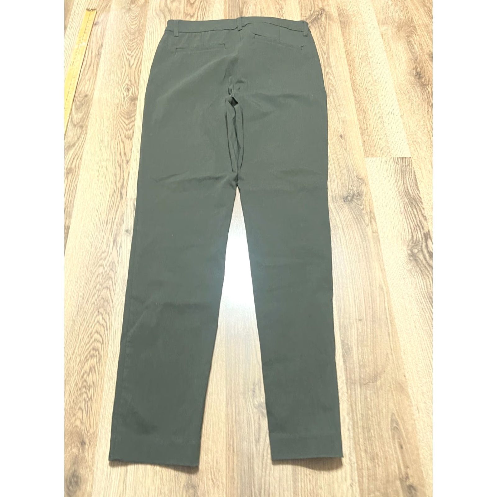 Vintage Adrienne Vittadini Pants Ladies Women's Size 8 Green Chino Flat Front Straight Inseam 28 in Regular Size 30" / US 8 / IT 44 - 2 Thumbnail