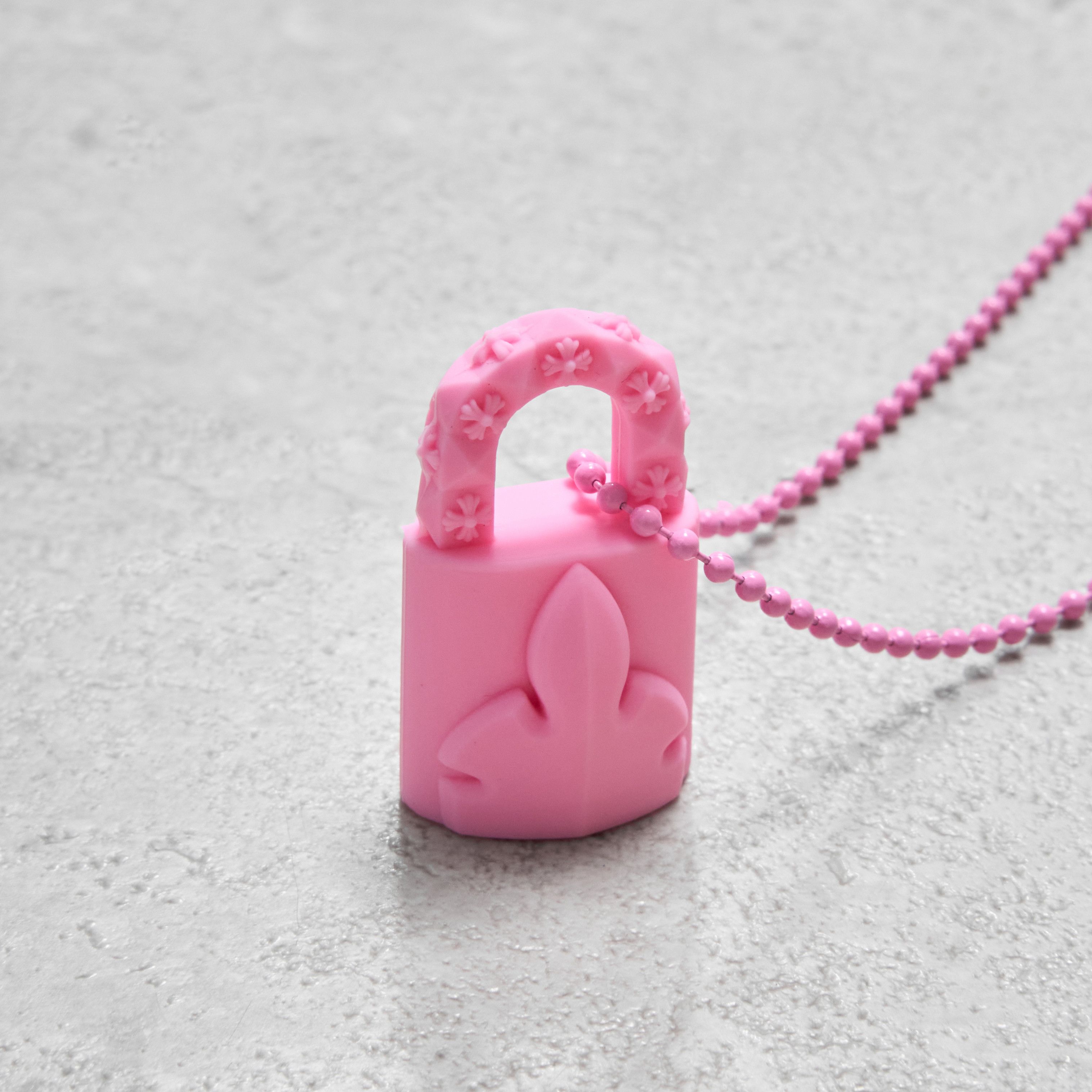 Chrome Hearts CHROME HEARTS Rubber Lock Necklace PINK Size ONE SIZE - 6 Thumbnail
