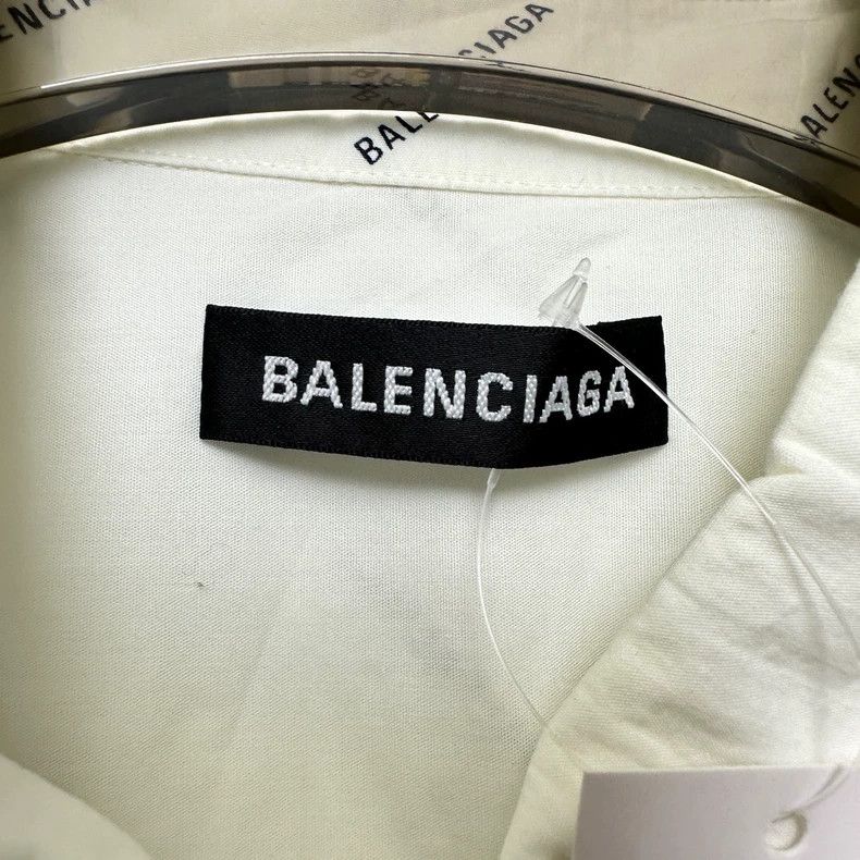 Balenciaga Balenciaga size 38 White bullet screen shirt with short sle Size US M / EU 48-50 / 2 - 3 Thumbnail