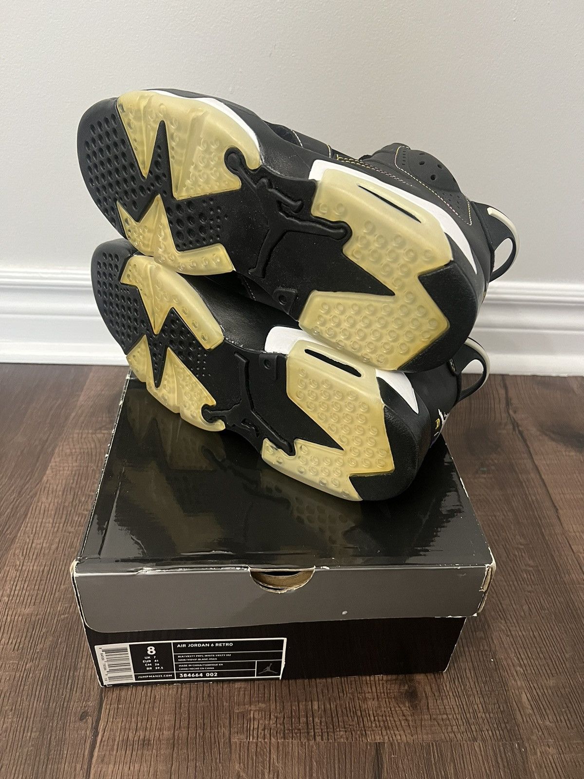 Jordan Brand 2010 jordan 6 lakers Size US 8 / EU 41 - 4 Thumbnail