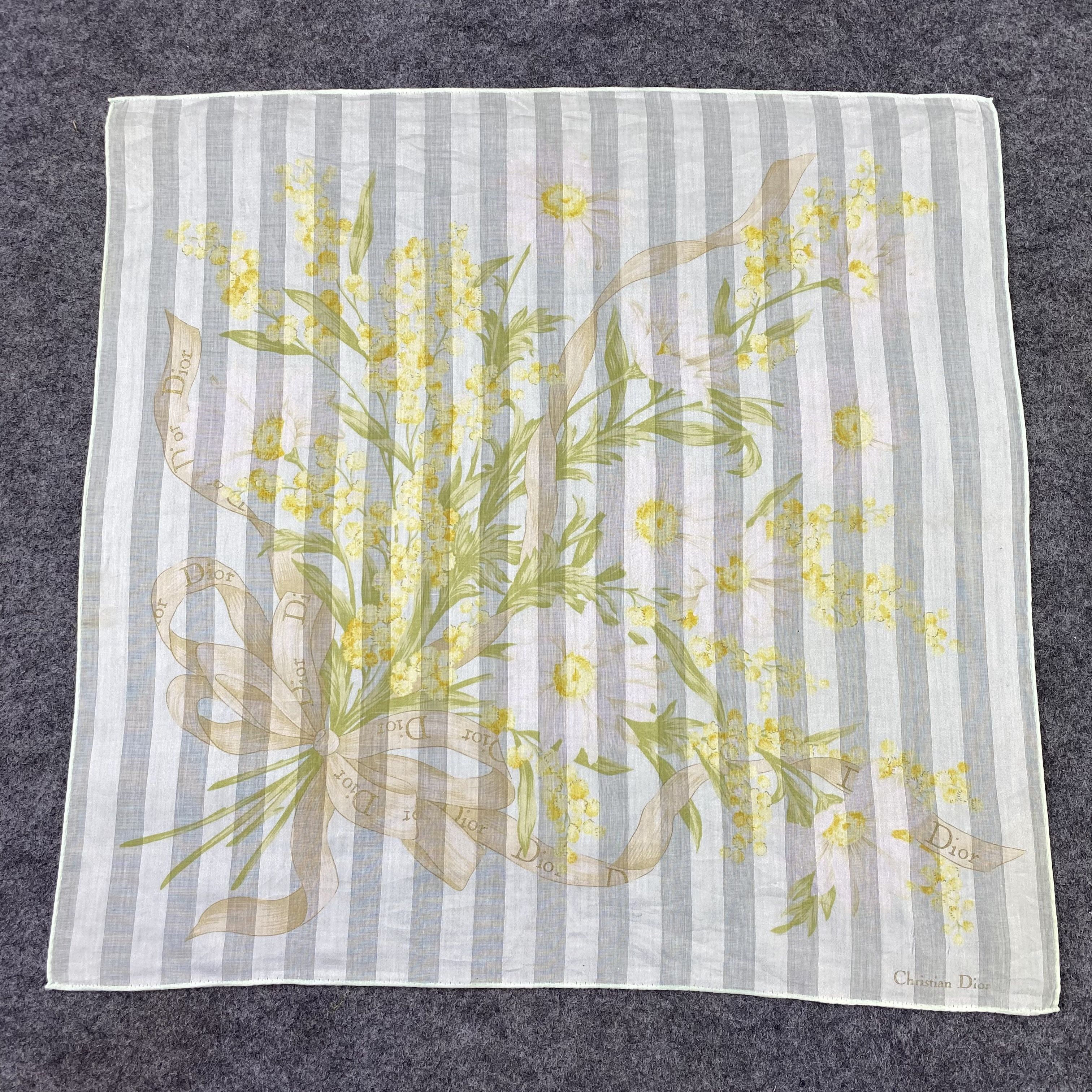 Designer Christian Dior Handkerchief / Bandana / Neckerchief-B725 Size ONE SIZE - 3 Thumbnail