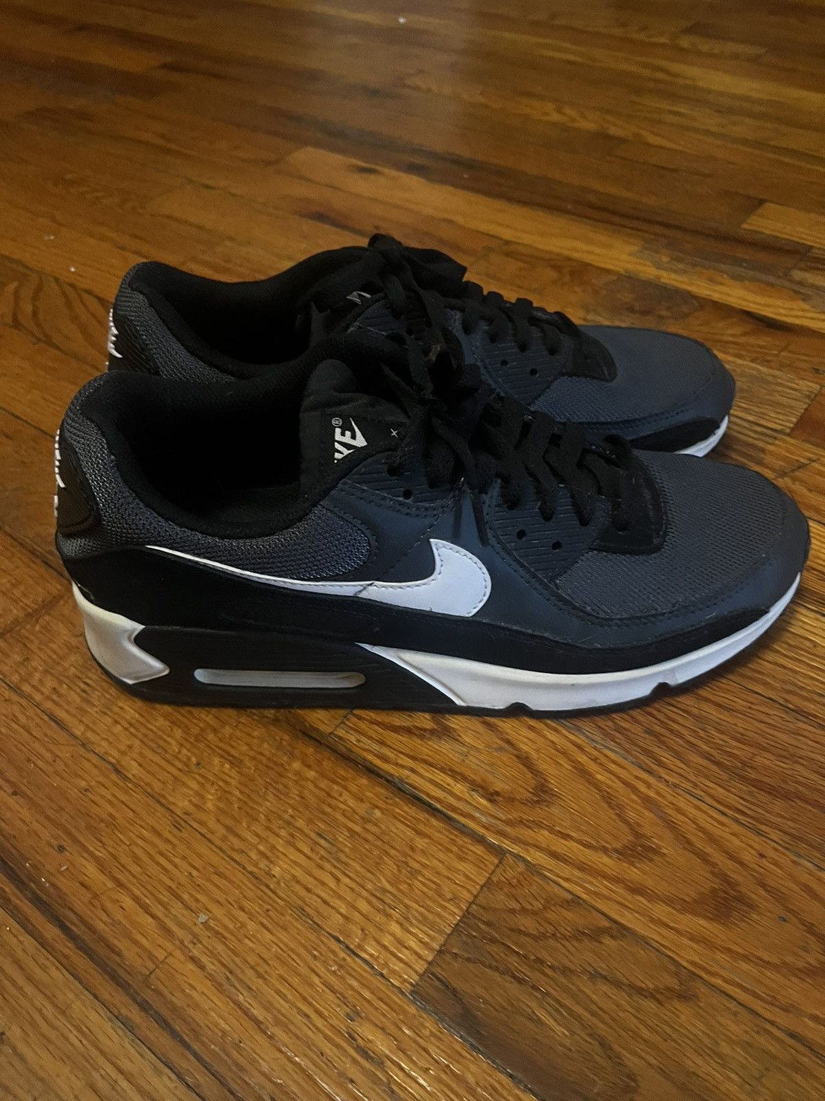 Nike Air Max 90 Iron Grey/Dark Smoke US men’s 10.5 / EU 44.5 Size US 10.5 / EU 43-44 - 1 Thumbnail