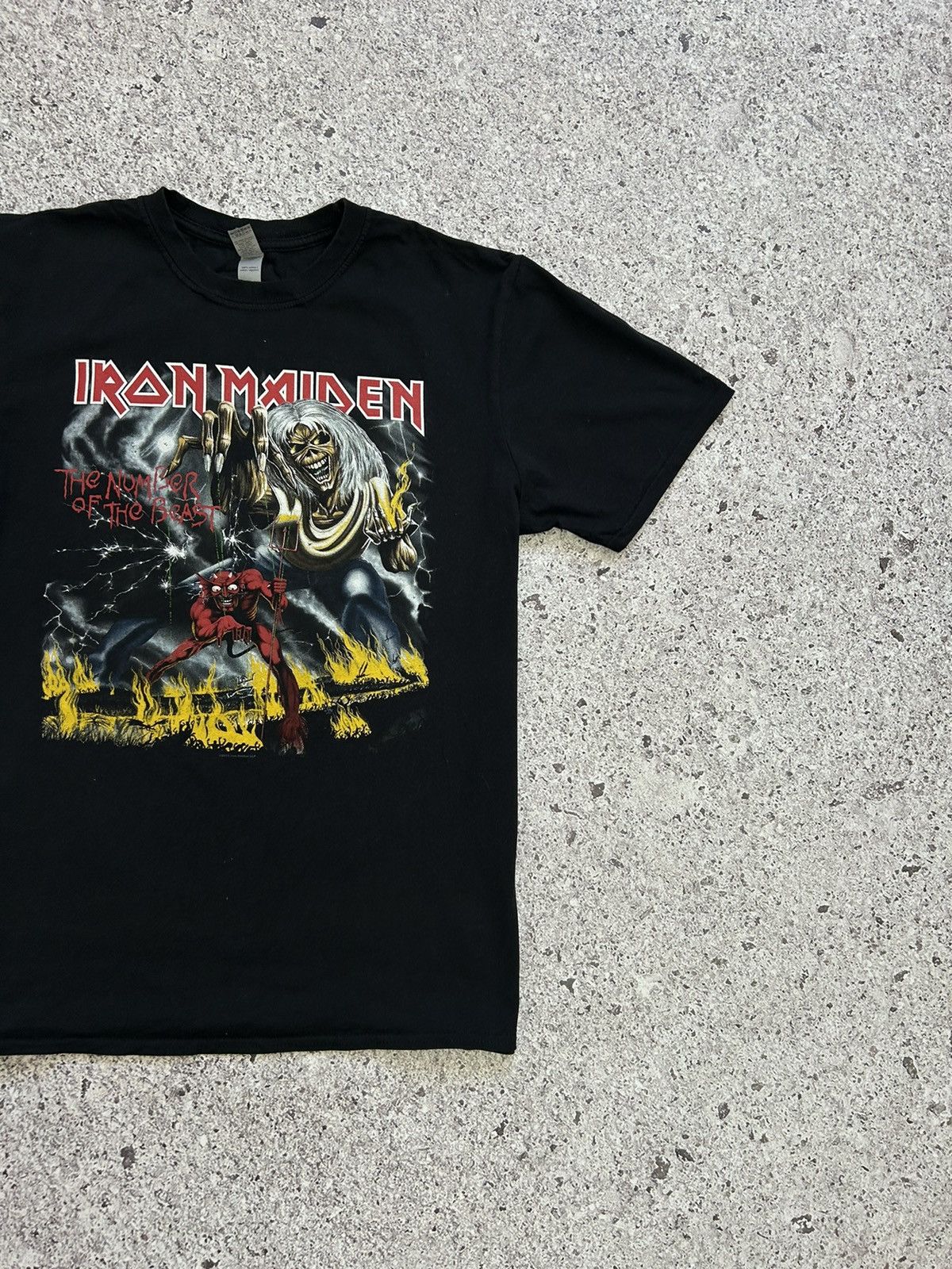 Band Tees × Vintage Vintage 2010 Iron Maiden The Number Of The Beast T-Shirt Size US L / EU 52-54 / 3 - 4 Thumbnail