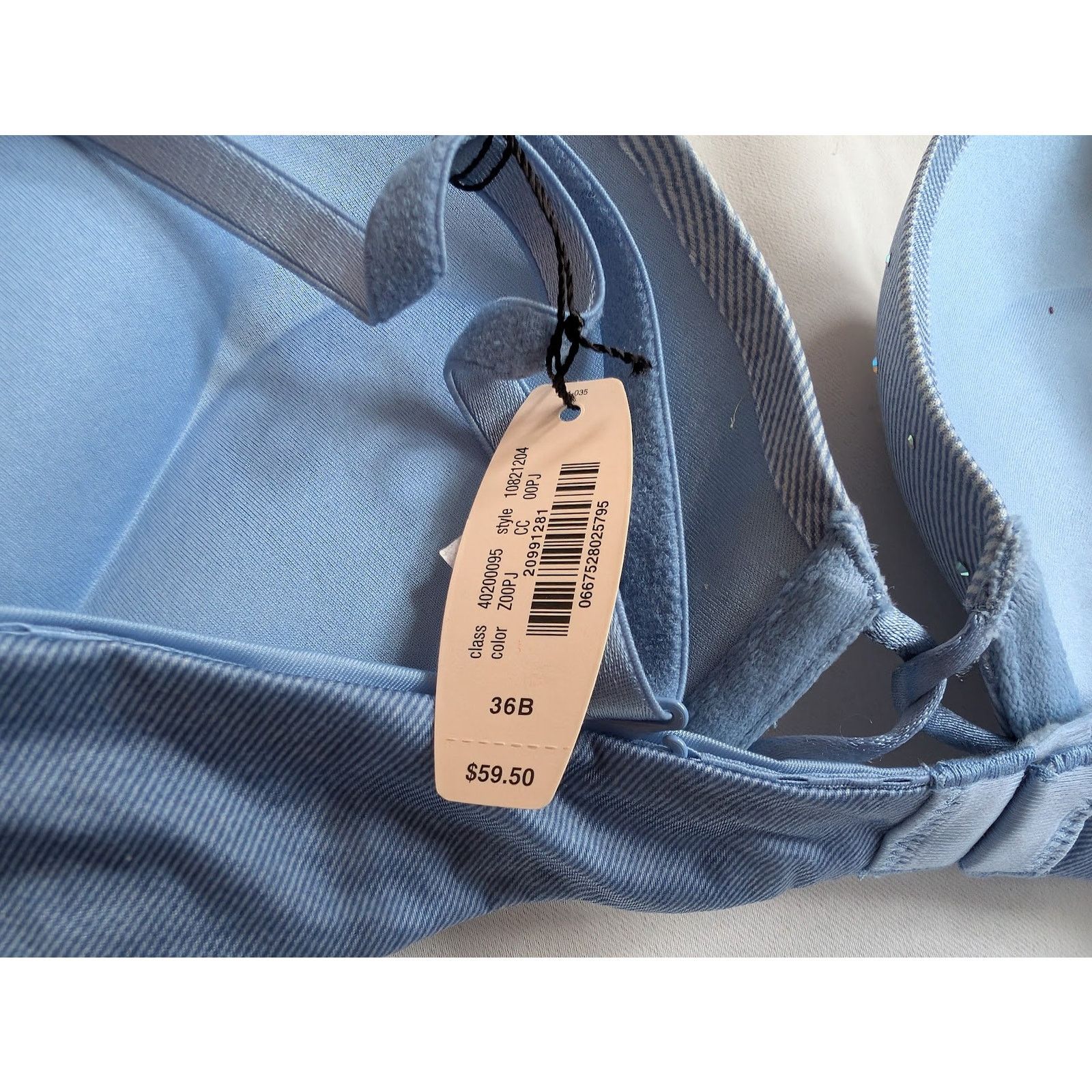 Victoria's Secret NWT Victoria's Secret Bombshell 36B Miraculous Blue Rhinesto Size ONE SIZE - 6 Thumbnail