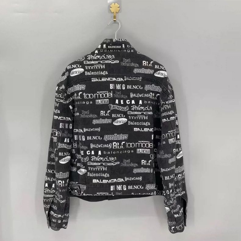Balenciaga Balenciaga TV program bullet screen full print denim jacke Size US S / EU 44-46 / 1 - 2 Thumbnail