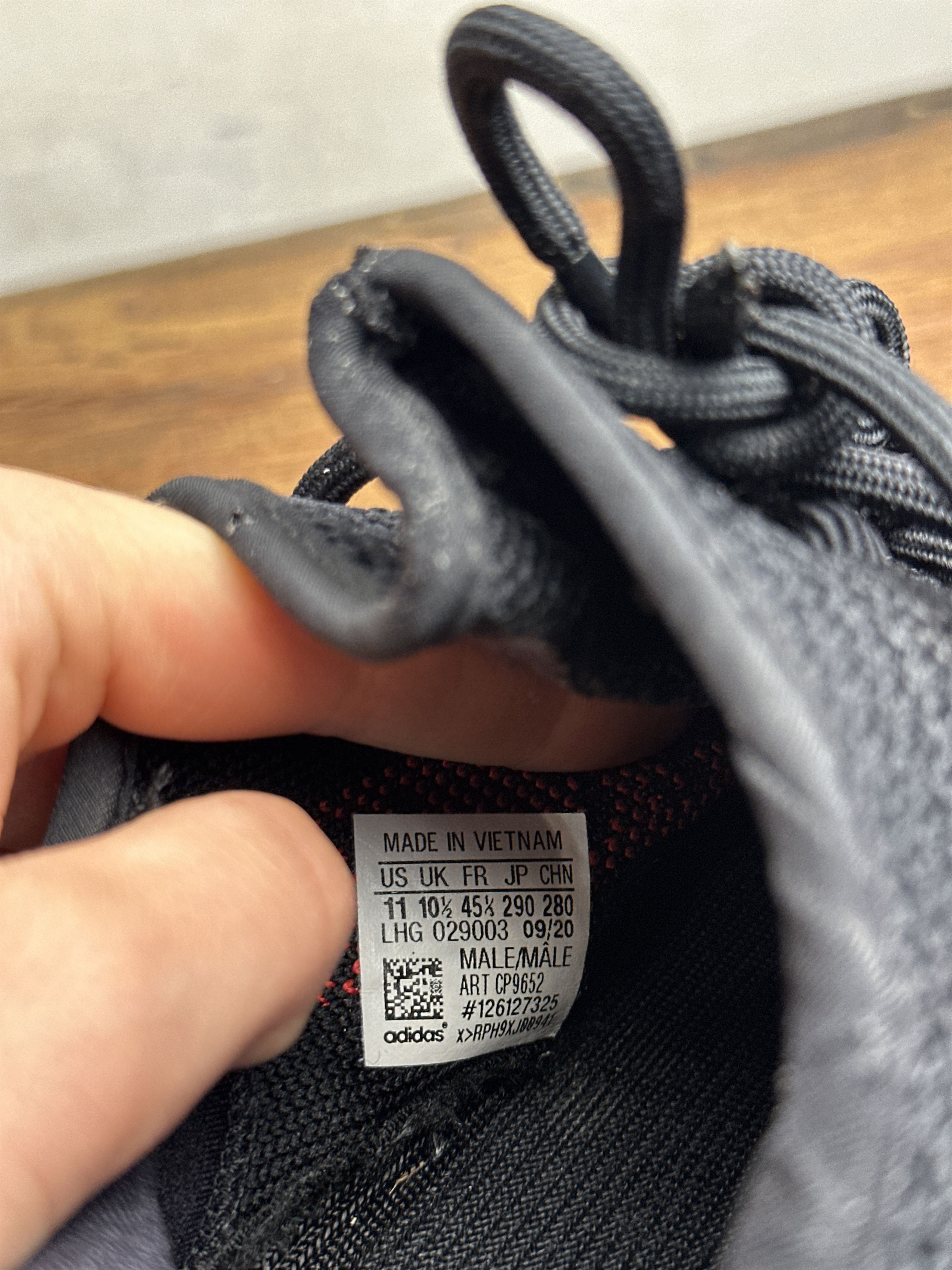 Adidas Adidas Yeezy Boost 350 V2 Bred CP9652 Sneakers Size US 11 / EU 44 - 10 Thumbnail
