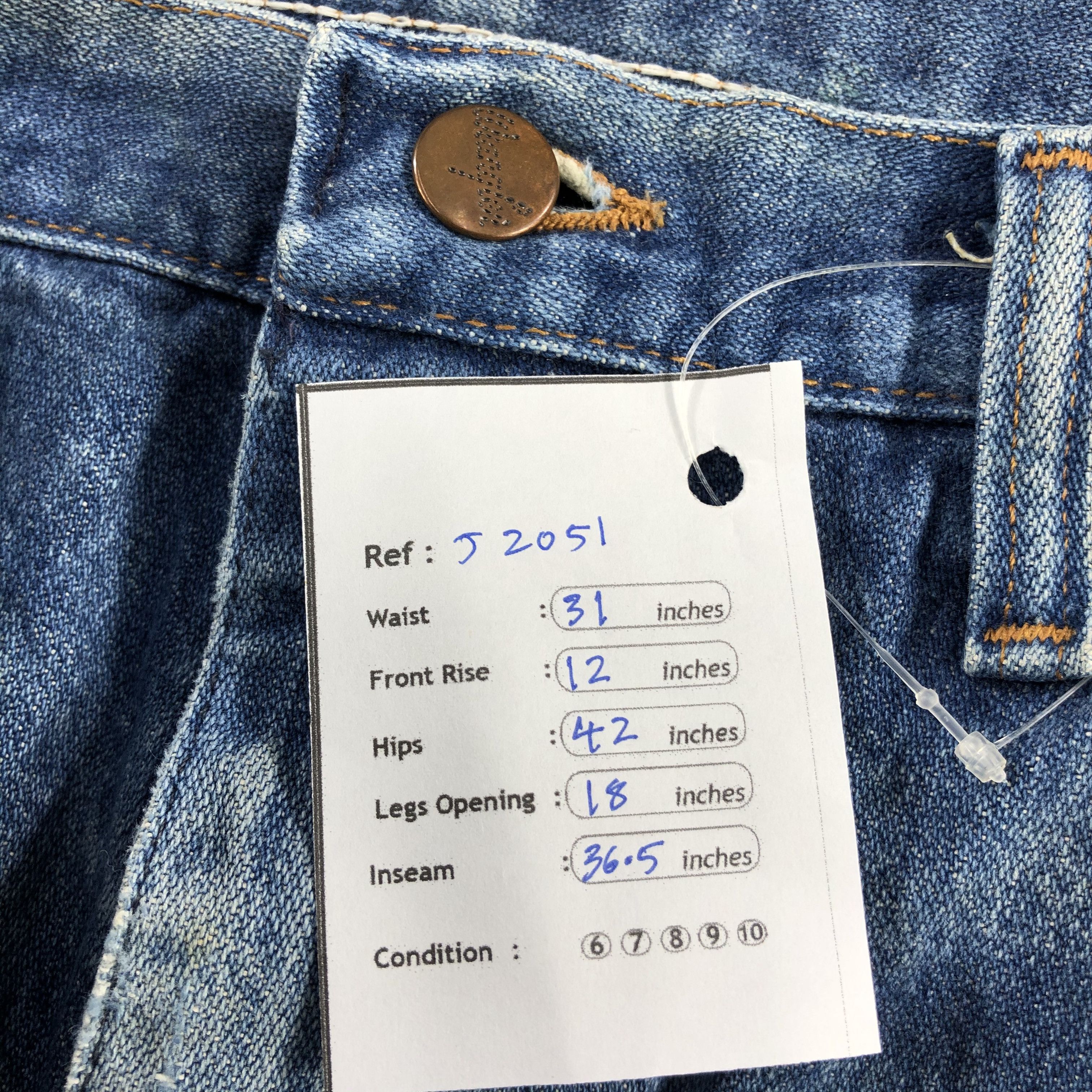 Vintage Vintage Blue Wash Wrangler Jeans-J2051 Size US 31 - 14 Thumbnail