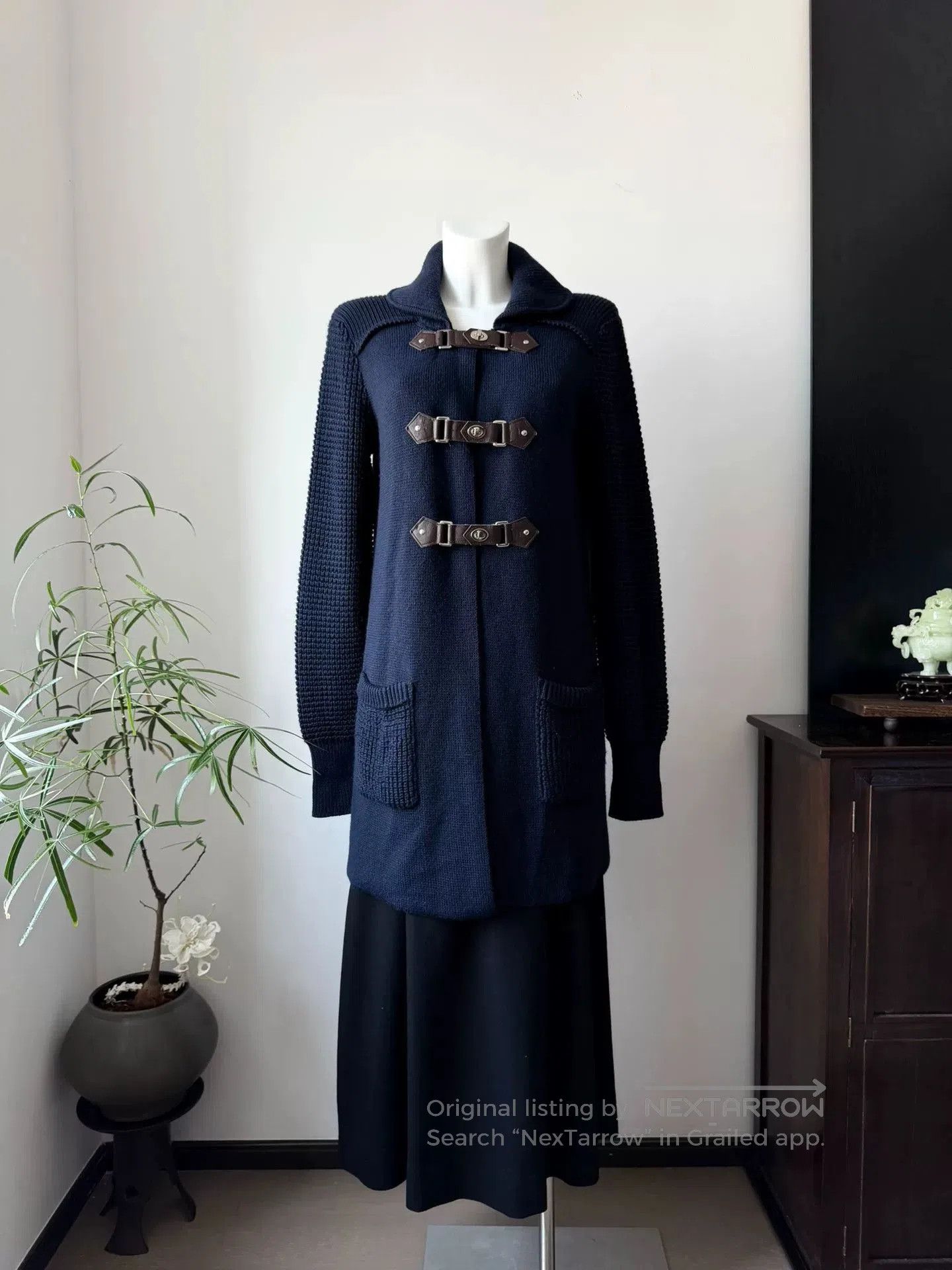Sportmax SPORTMAX Navy Leather Button Knit Cardigan. Size M / US 6-8 / IT 42-44 - 1 Thumbnail