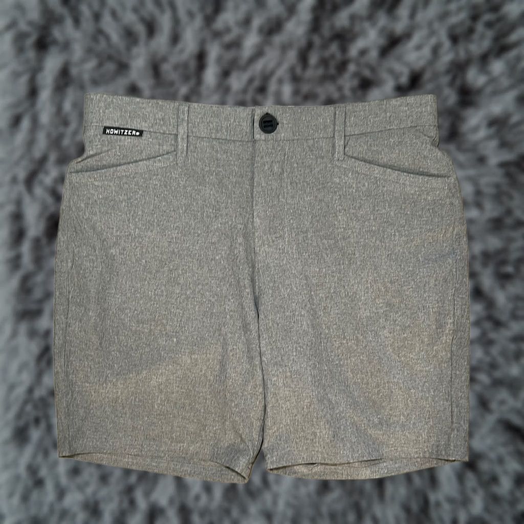 Vintage Howitzer Patriot Hybrid Performance Shorts Shirt Men 32 Gray NWOT Regular Chino 92% Polyester 8% Spandex 35 Inseam 8" 19" Long Mens Size US 32 / EU 48 - 1 Thumbnail