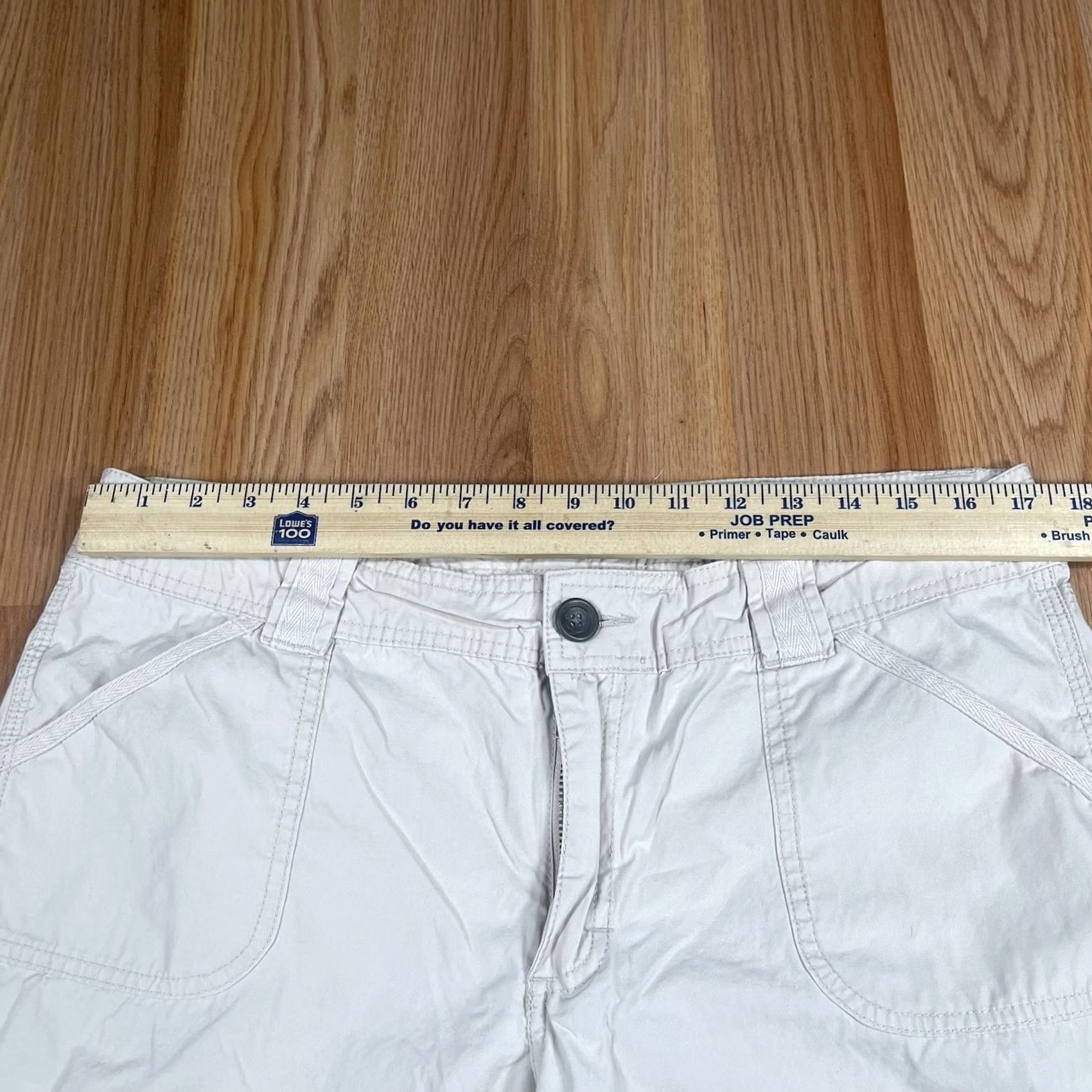 Vintage Cabela’s Casual Capri Womens Size 12 Chino Crop Pants Beige 100% Cotton (Regular) Mid Rise Belt Loops Inseam 17 in Cropped Leg Opening 9 in Size 34" / US 12 / IT 48 - 3 Thumbnail
