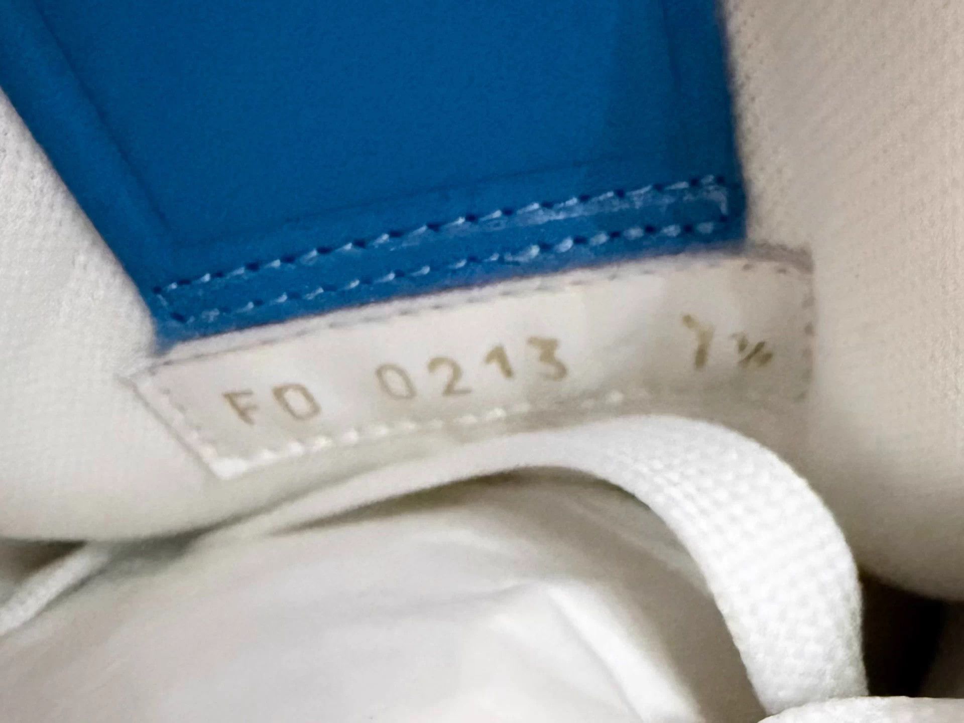Louis Vuitton LV x Yayoi Kusama Blue/White Polka Dot LowTop Trainer 7.5 New Size US 8.5 / EU 41-42 - 4 Thumbnail
