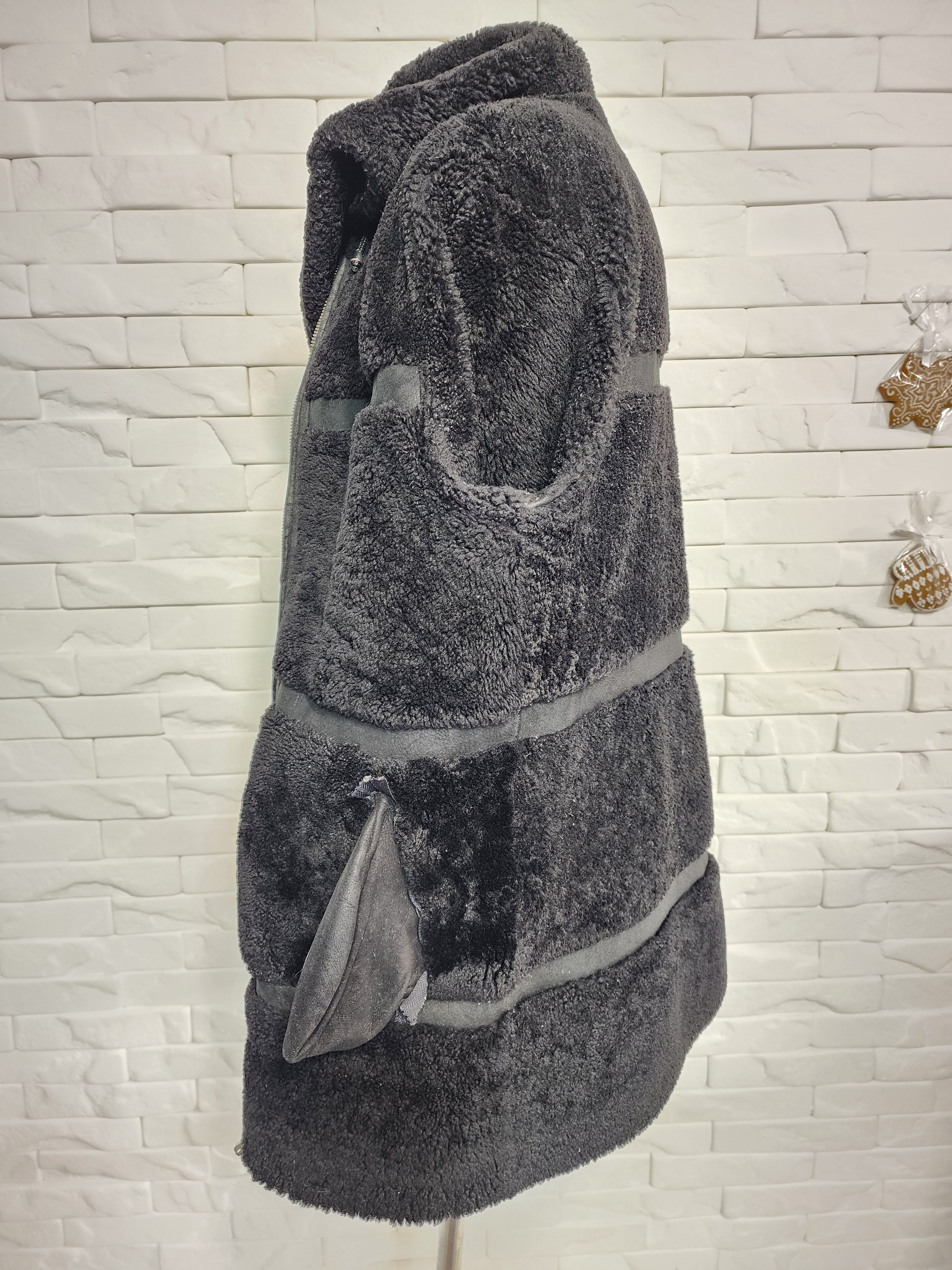 Furla Black Sheepskin Coat: Women's Genuine Fur Hooded Jacket Size L / US 10 / IT 46 - 9 Thumbnail