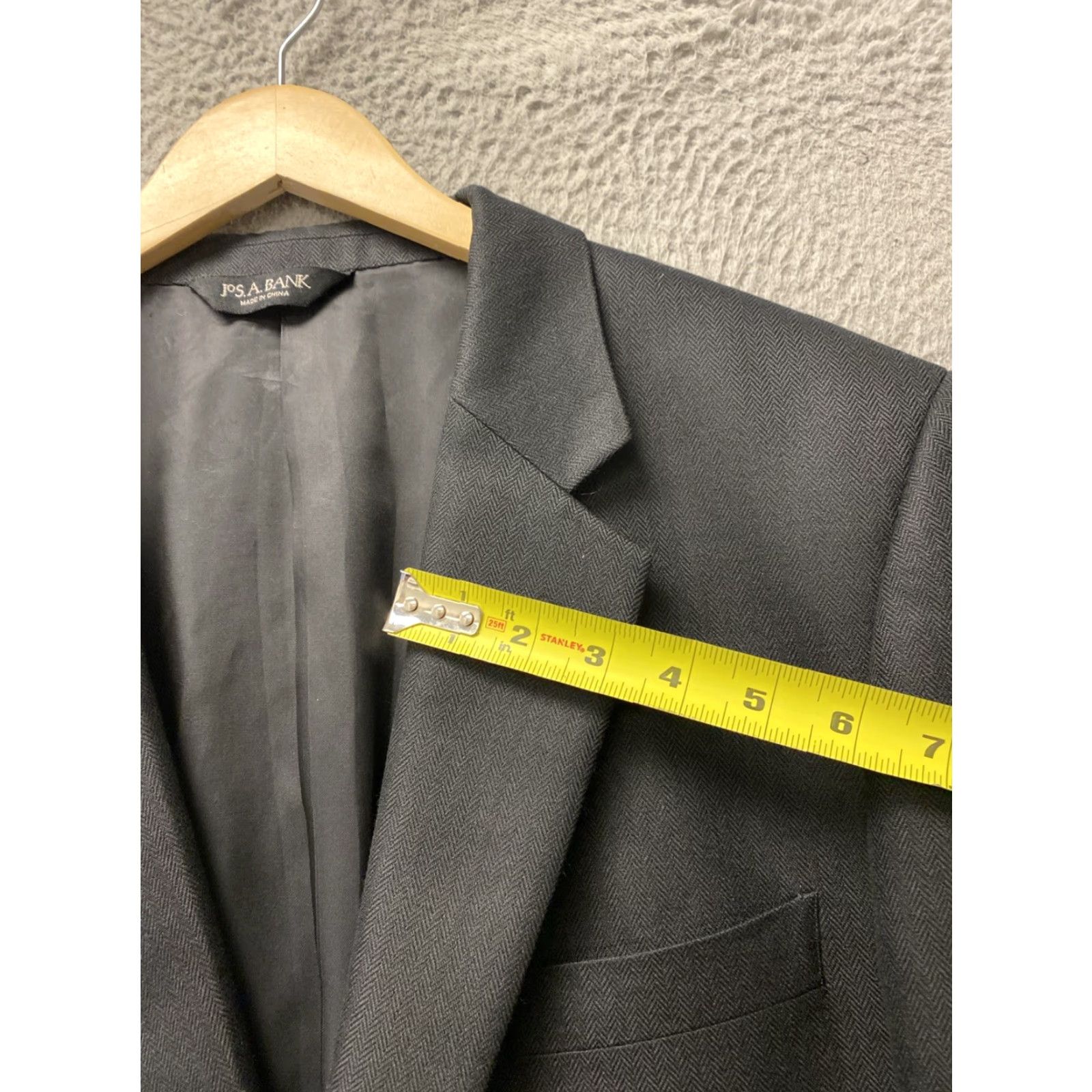 Jos. A. Bank Jos A. Bank Blazer Mens 43L Black Wool Travel Slim Two-Button Notch Lapel Herringbone Long Jacket Coat Suit Jacket Size 46R - 7 Thumbnail