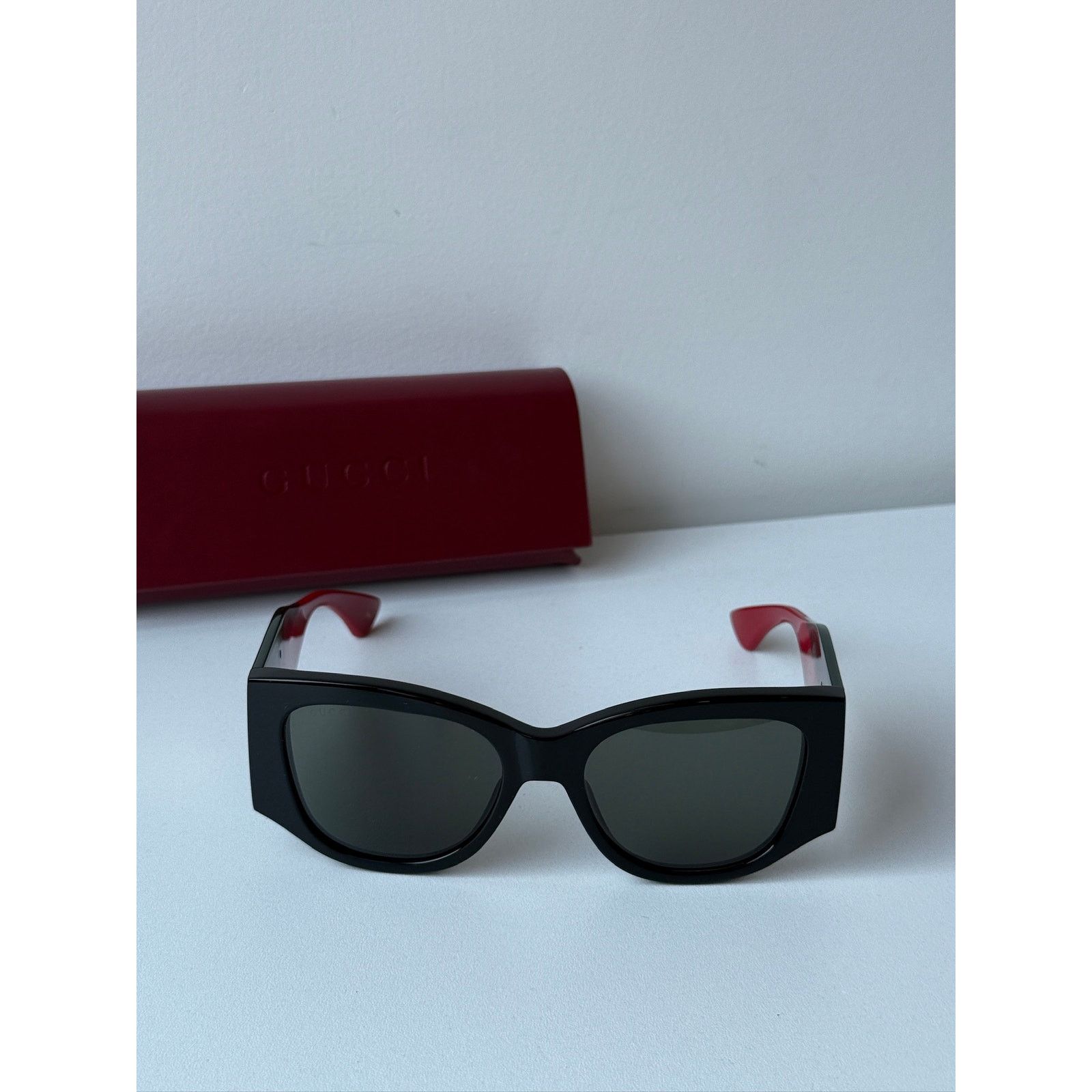 NEW Gucci GG2115S Black Thick Leg Striped Sunglasses $480