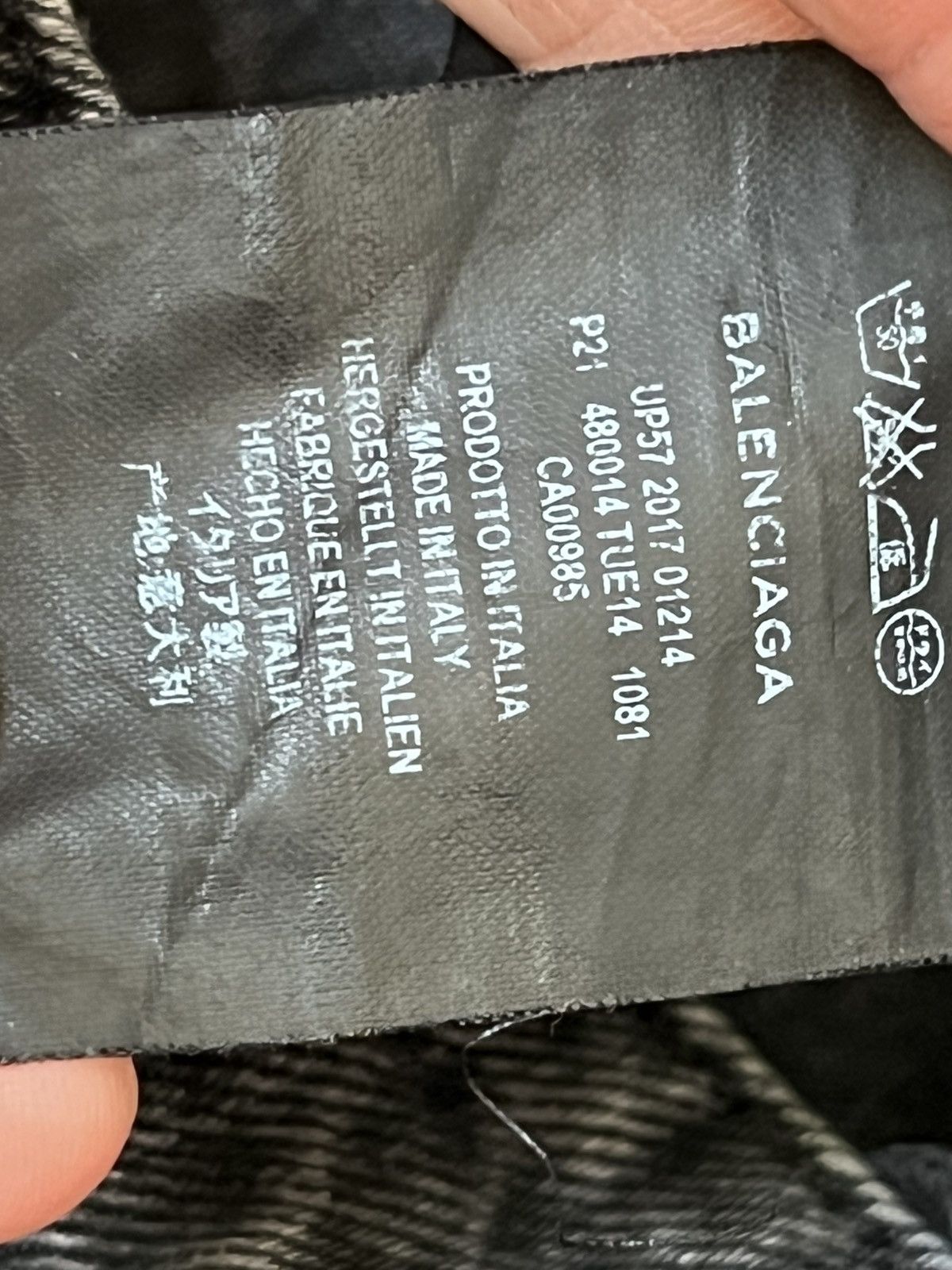 Balenciaga 2017 Balenciaga Archetype Straight Fit Washed Black Jeans Size 27" / US 4 / IT 40 - 11 Thumbnail