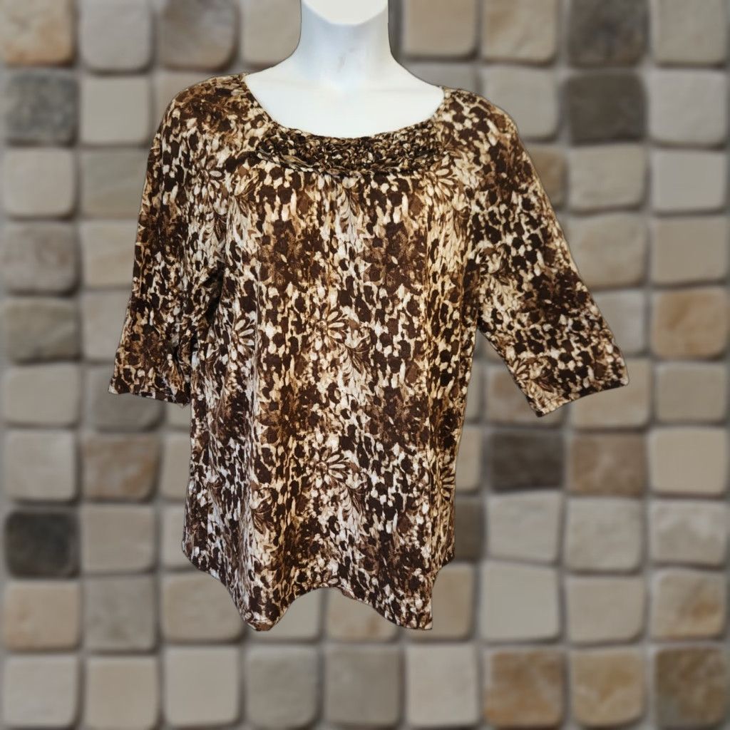 Vintage White Stag Brown Floral Braided Trim Casual Top Shirt 2X Plus Size Women's Blouse Size XXL / US 16-18 / IT 52-54 - 1 Thumbnail