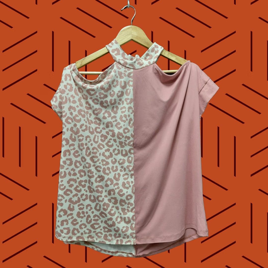 Pinko ODDI Pink Leopard Print Cutout Neck Short Sleeve Top Size M Women Size M / US 6-8 / IT 42-44 - 1 Thumbnail