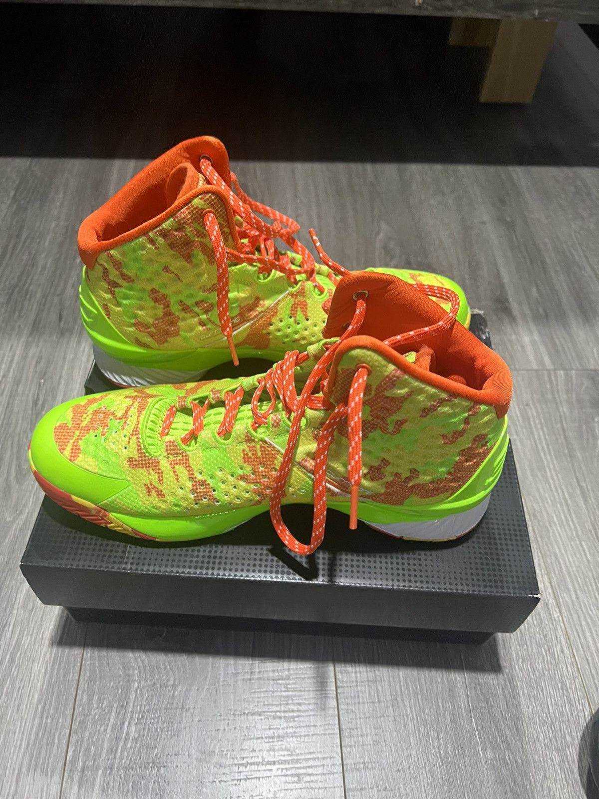 image of Under Armour Curry 1 Candy Reign Shoes in Green/Red, Men's (Size 10)