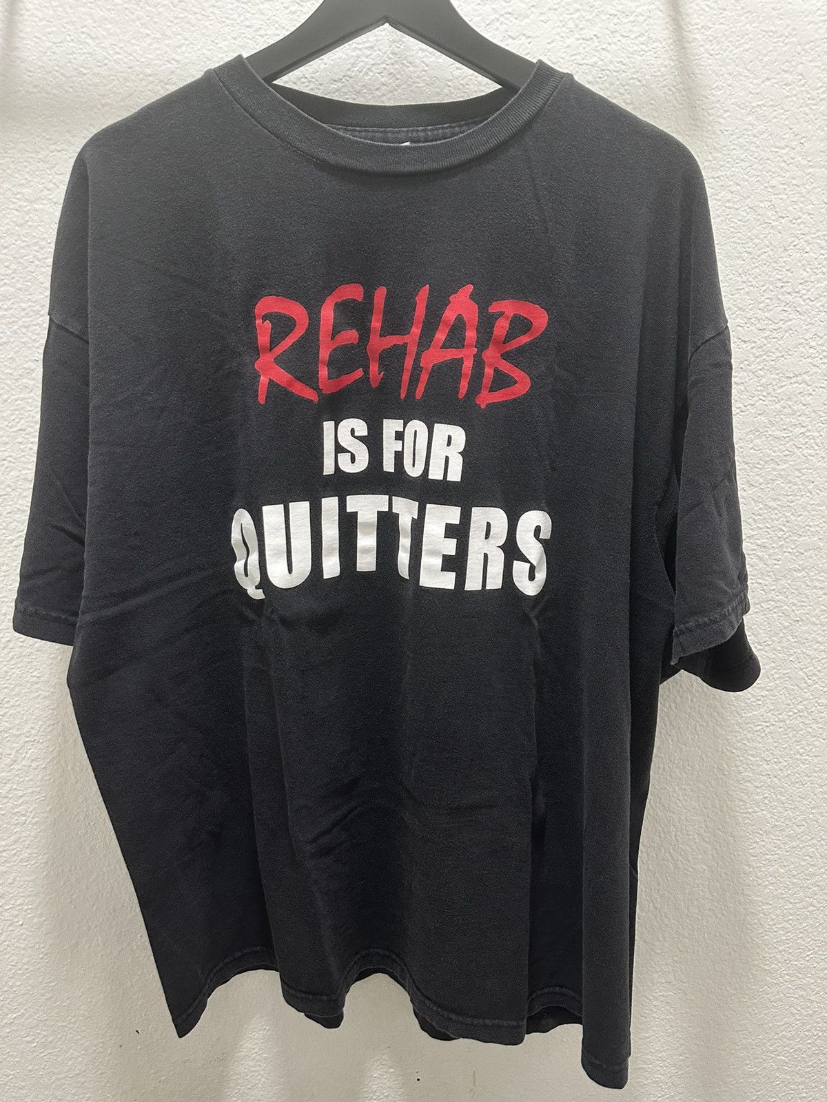Vintage Vintage REHAB IS FOR QUITTERS Shirt Size US XL / EU 56 / 4 - 1 Thumbnail