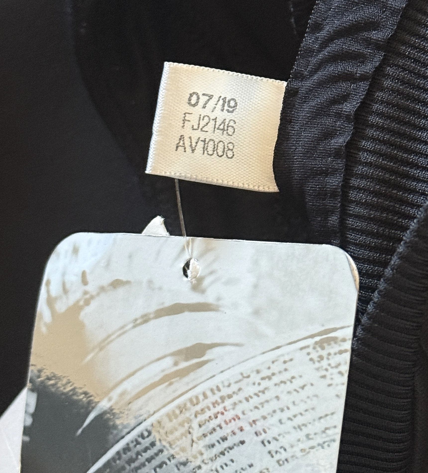 Adidas Pittsburgh Penguins x ADIDAS sweatshirt FJ2146 SIZE L Size US L / EU 52-54 / 3 - 10 Thumbnail
