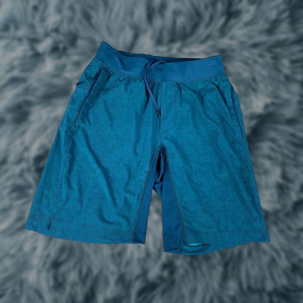 Lululemon Lululemon Athletic Shorts 10" Green Mens M Gym Training Workout Athletic Size US 31 - 1 Thumbnail