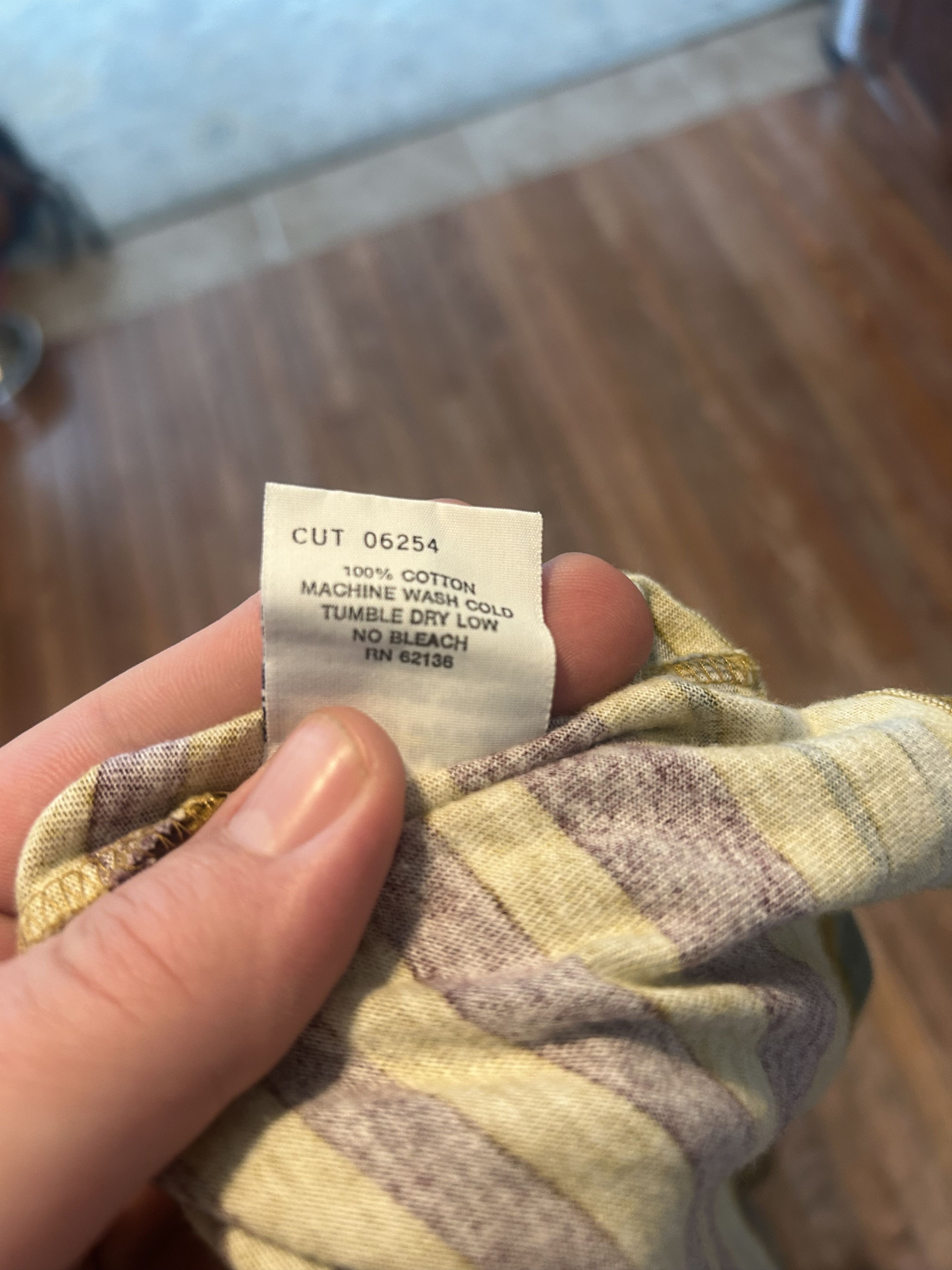 Guess Vintage Guess Striped Shirt XL embroidered Size US XL / EU 56 / 4 - 6 Thumbnail