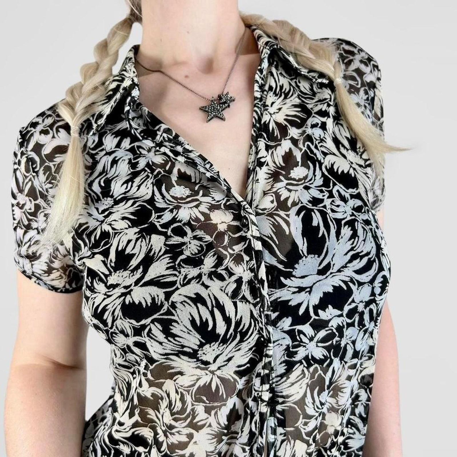 Other gray and black mesh sheer floral top Size M / US 6-8 / IT 42-44 - 1 Thumbnail
