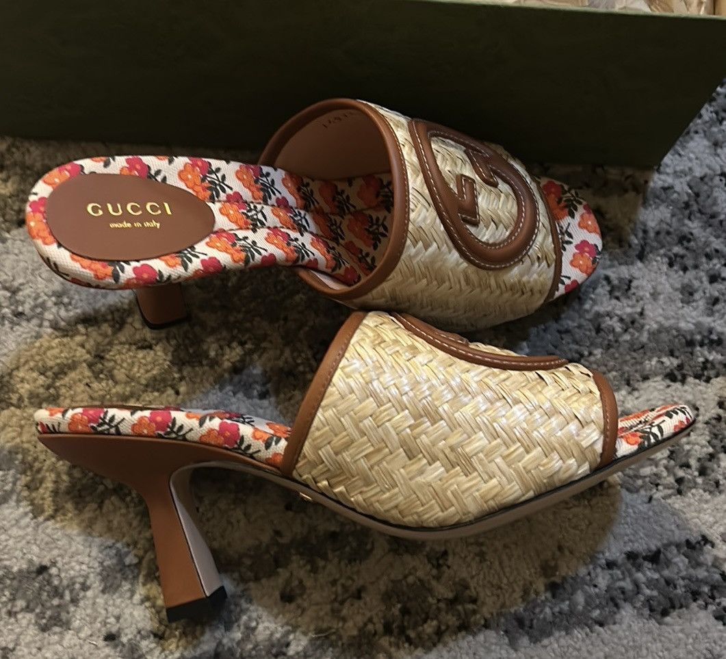 Gucci Gucci Interlocking G Slide Sandal size 39.5 Size US 9.5 / IT 39.5 - 4 Thumbnail