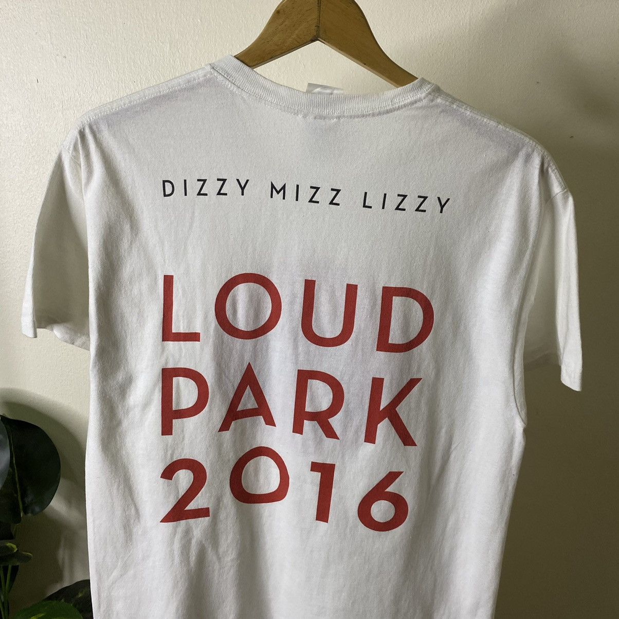 Band Tees × Vintage Y2K Dizzy Mizz Lizzy Alternative Rock Band at Loud Park 2016 Size US M / EU 48-50 / 2 - 6 Thumbnail