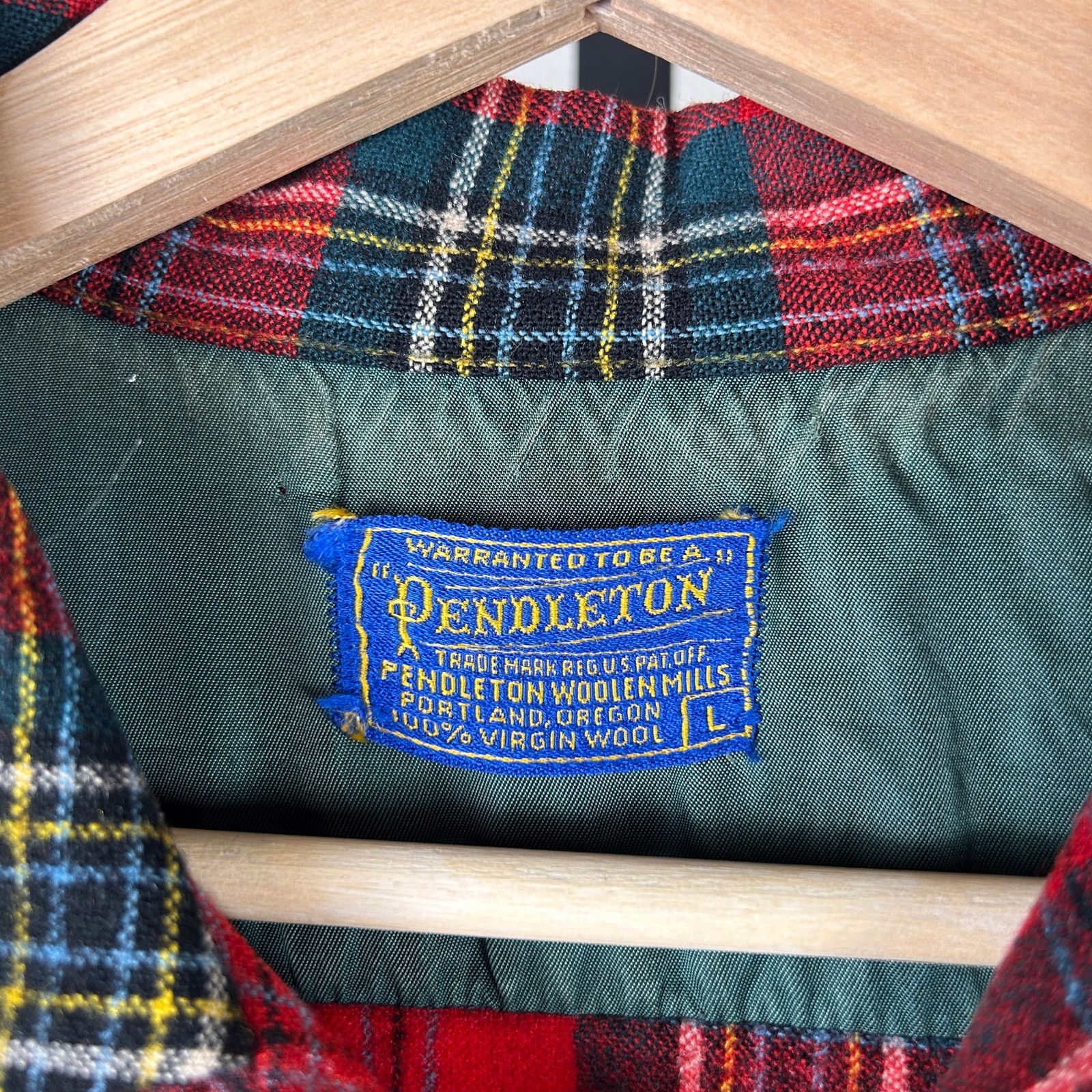 Pendleton Pendleton 1960s Plaid Wool Loop Collar USA Made Lrge Flannel Size US L / EU 52-54 / 3 - 4 Thumbnail