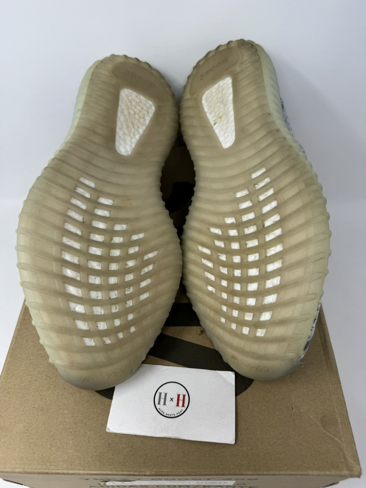 Adidas Yeezy Boost 350 V2 Blue Tint 2017 Size US 11.5 / EU 44-45 - 6 Thumbnail