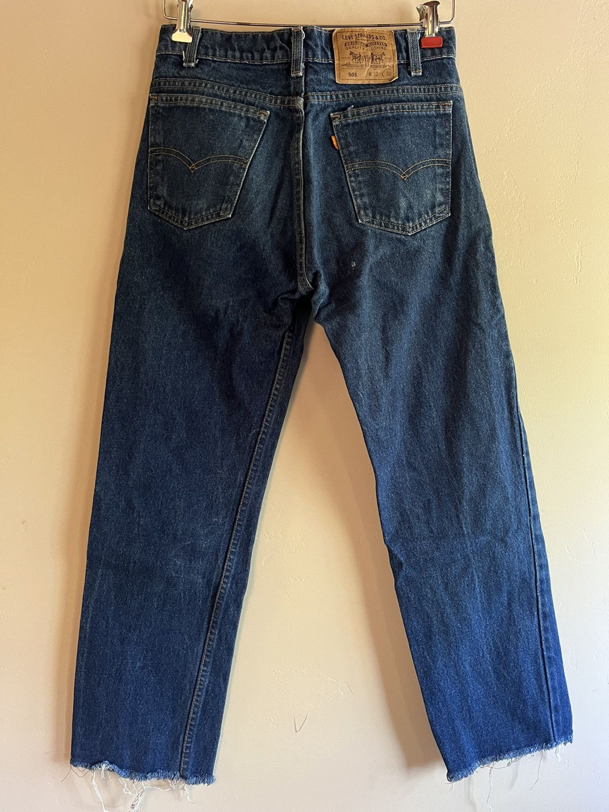 Levi's Vintage Cropped Levi’s Orange Tab 505 32x28 Size US 32 / EU 48 - 1 Thumbnail