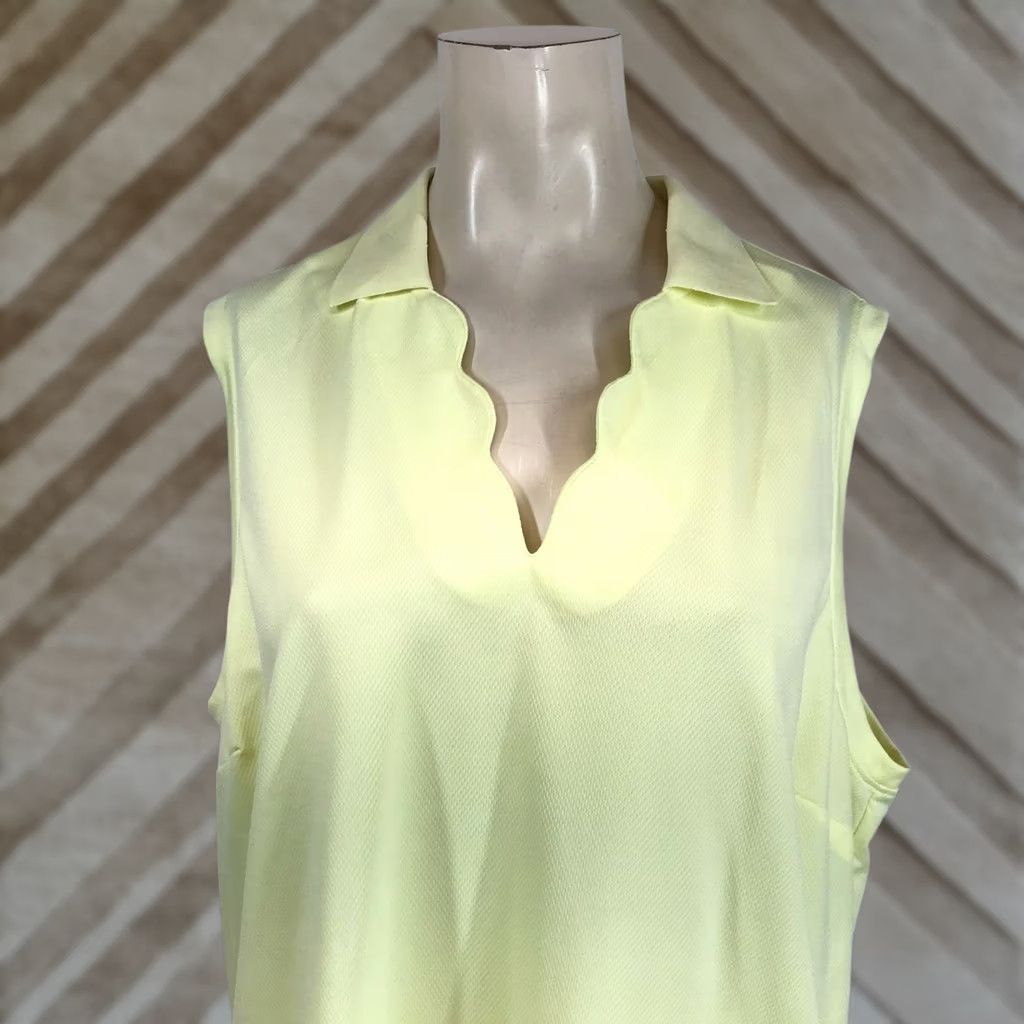 Vintage WALTER HAGEN Womens XXL Yellow Sleeveless V-Neck Tank Polyester Golf Top Size XXL / US 16-18 / IT 52-54 - 1 Thumbnail