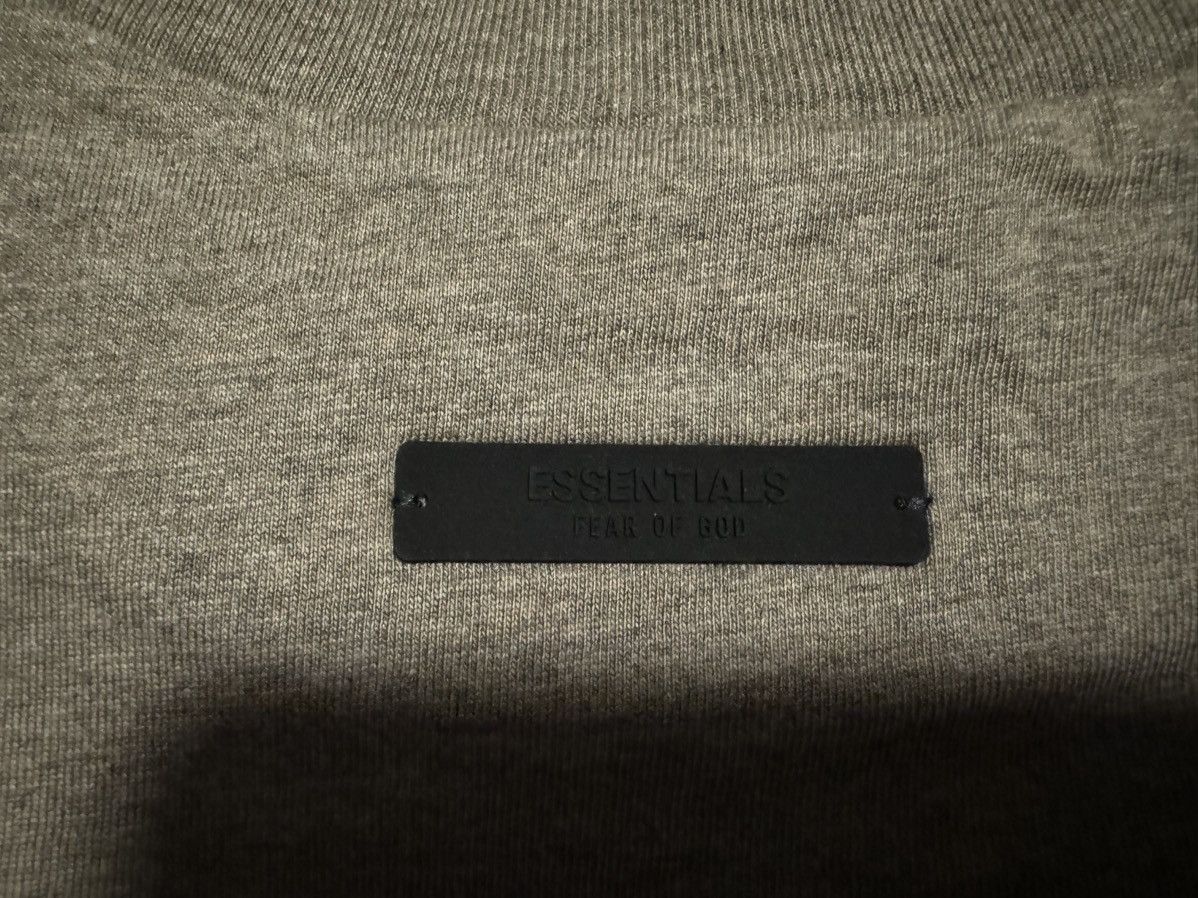Essentials × Fear of God Essentials FOG Jersey Crewneck T-Shirt Heather Grey Size S Size US S / EU 44-46 / 1 - 5 Thumbnail