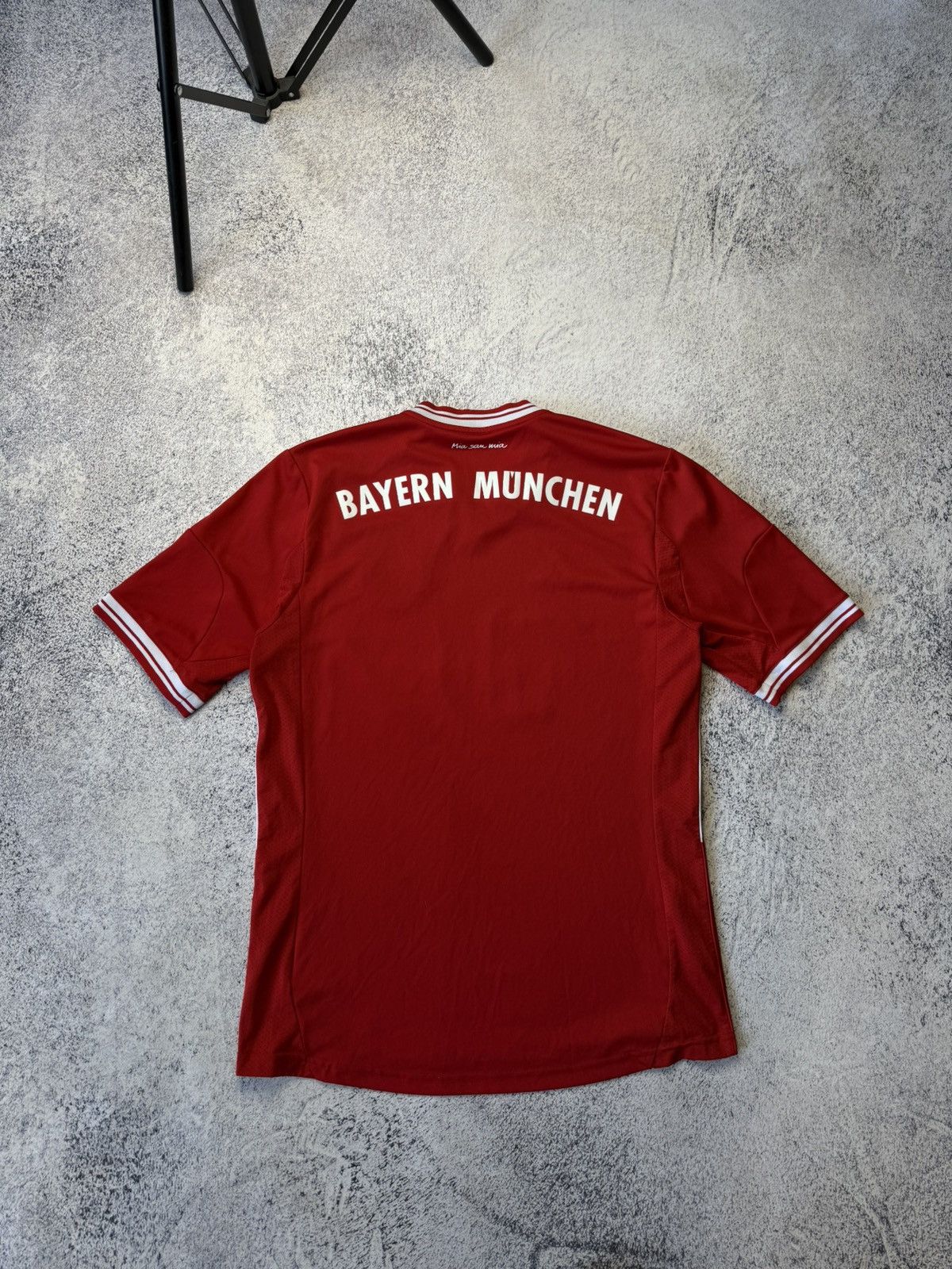 Vintage BAYERN MUNICH 2013 HOME FOOTBALL SHIRT MENS ADIDAS JERSEY Size US M / EU 48-50 / 2 - 15 Thumbnail