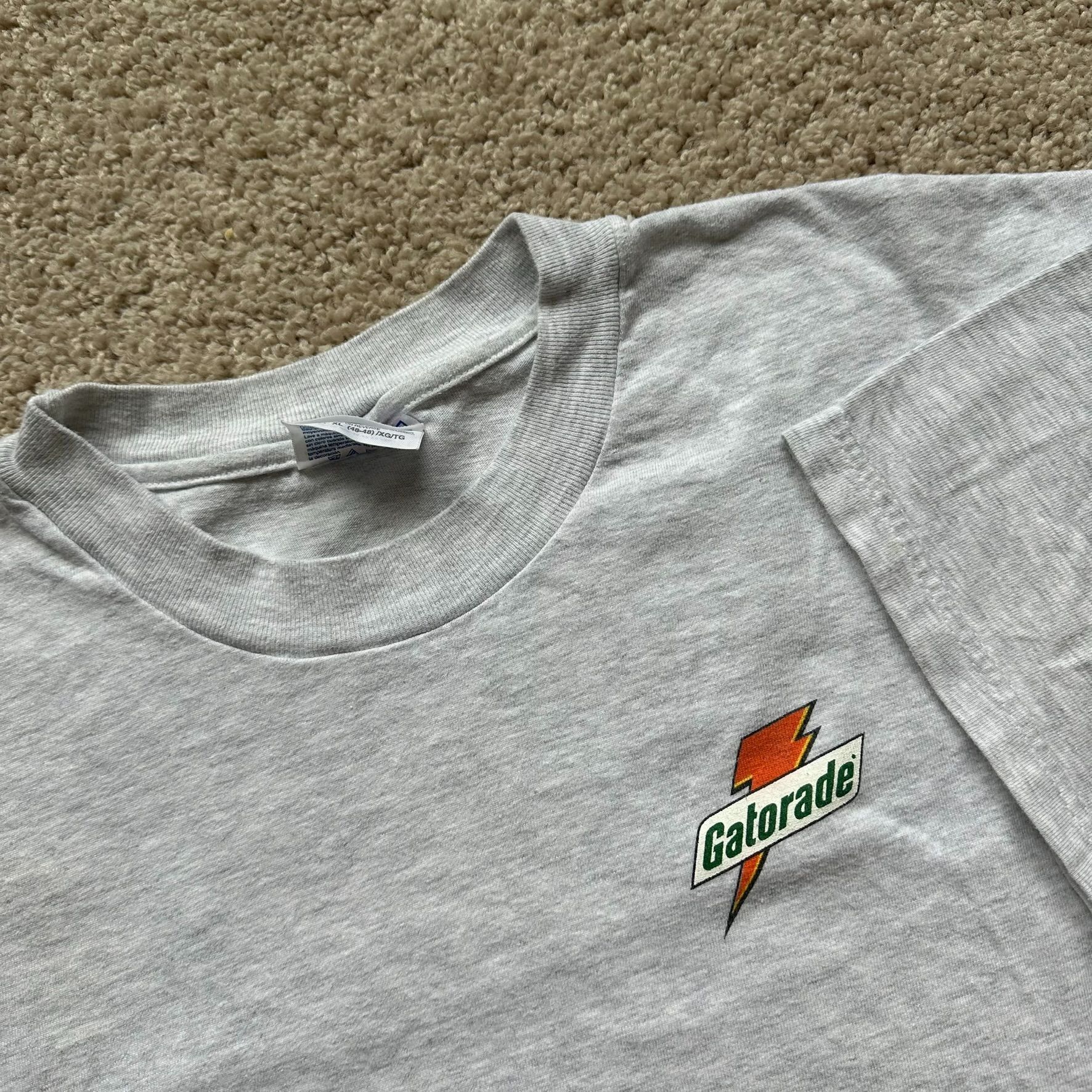 Vintage Vintage Y2K Gatorade Logo T-Shirt Gray Size US XL / EU 56 / 4 - 4 Thumbnail