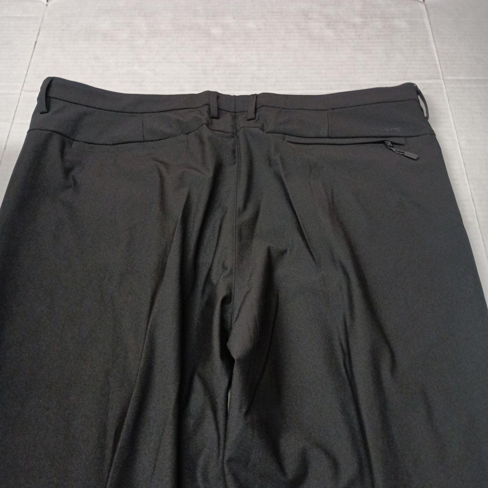 Chaps Chaps Golf Slim Fit Pants Mens 40x30 Black Stretch Waistband Size US 40 / EU 56 - 7 Thumbnail