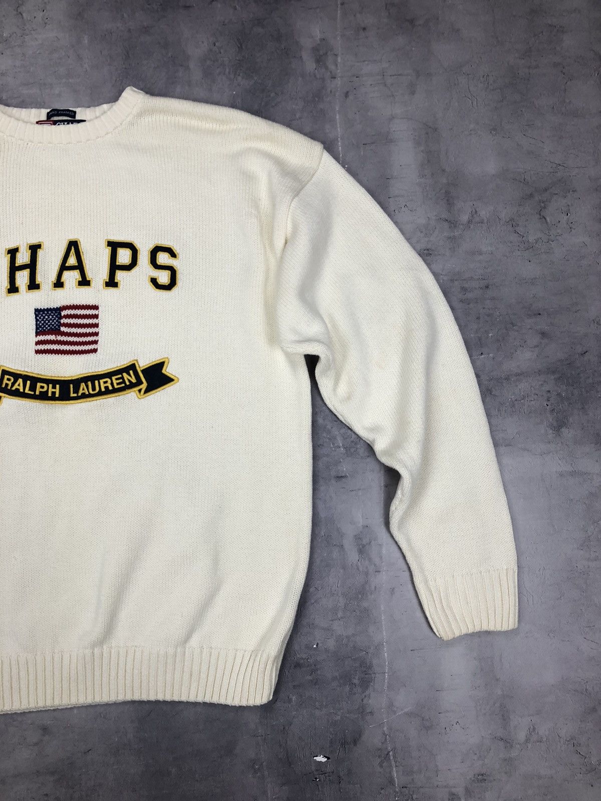Chaps Ralph Lauren × Vintage Vintage Ralph Lauren Chaps USA Flag Big Logo Sweater Size US XL / EU 56 / 4 - 3 Thumbnail