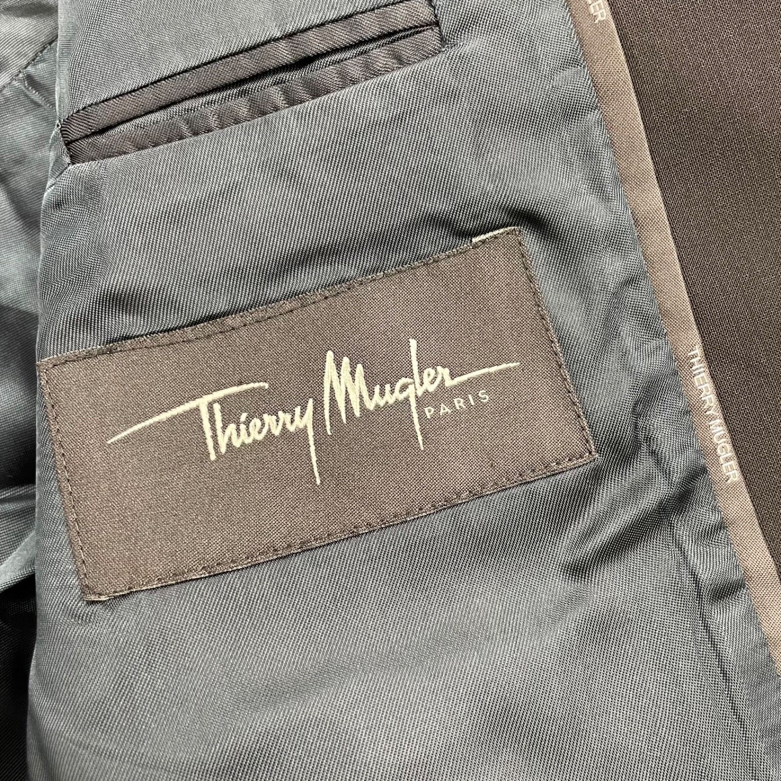 Thierry Mugler Thierry Muggler Men’s 100% Wool Metal Button Suit Black • 42 Size 42L - 5 Thumbnail