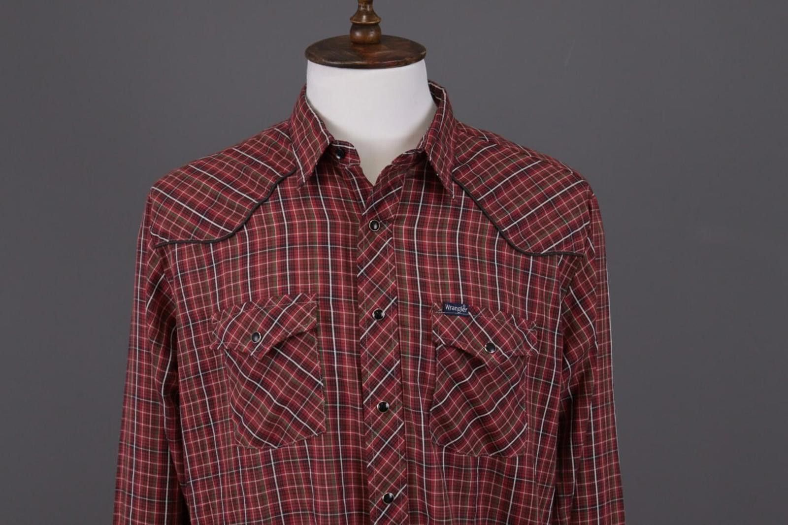 Wrangler Vintage Wrangler Multi Check Pockets Overshirt Shirt Size XL Size US XL / EU 56 / 4 - 4 Thumbnail