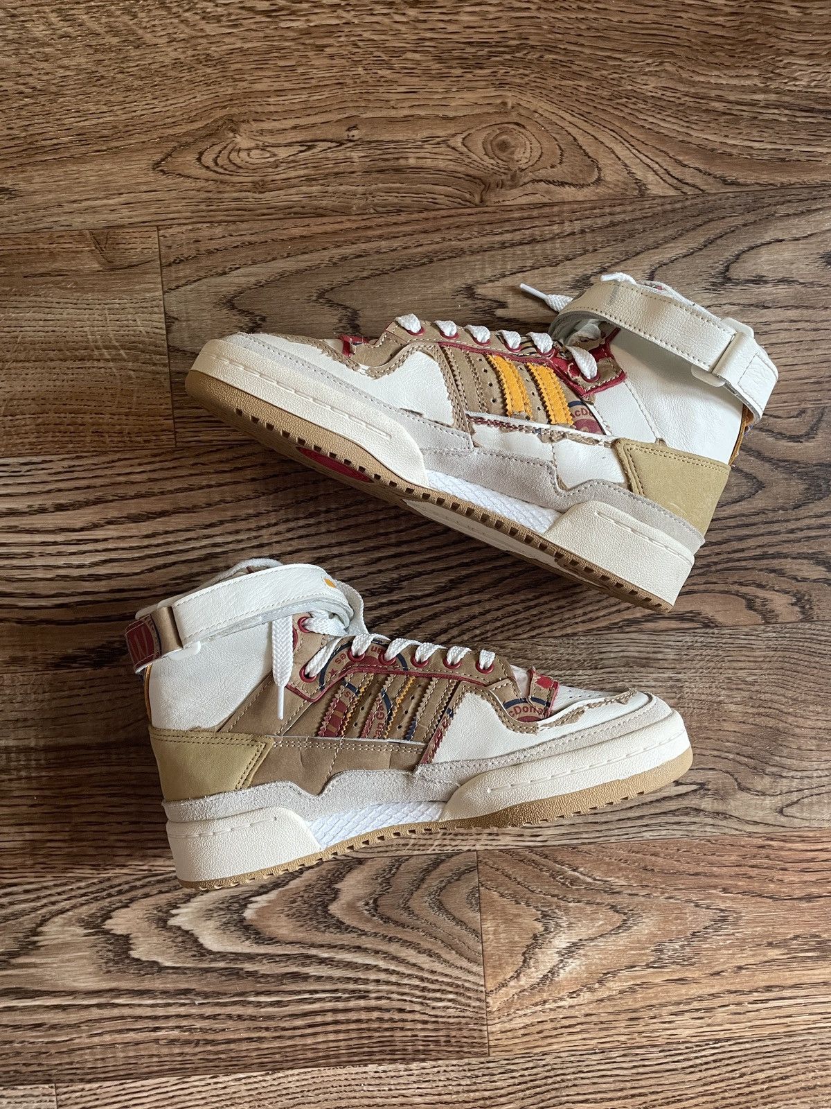 Adidas × Eric Emanuel Eric Emanuel x Adidas Forum High ‘McDonalds’ Size US 6 / EU 39 - 2 Thumbnail