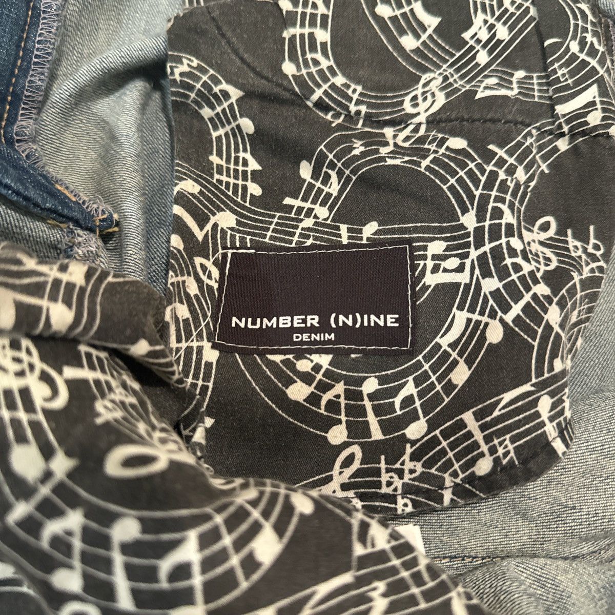 Number (N)ine Number (N)ine Music Staff Denim Size US 31 - 4 Thumbnail