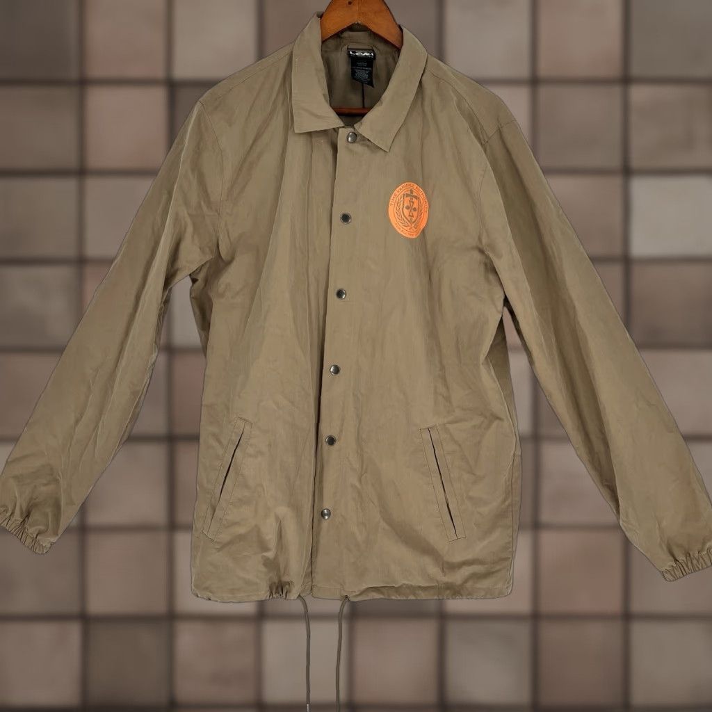 Vintage Marvel Loki Variant Jacket Costume Agent Jacket Mens M Beige Cotton Mid-Length Button Casual/ cosplay, Movie, Halloween, Outdoor 90s? Size US M / EU 48-50 / 2 - 1 Thumbnail